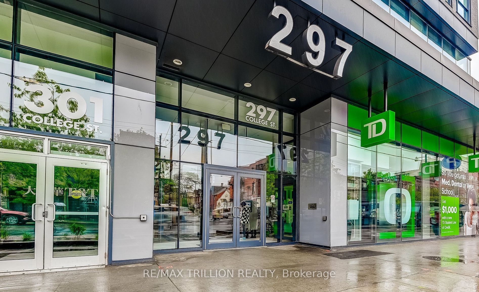 297 College Street 1002, Toronto, ON M5T 0C2 photo 2