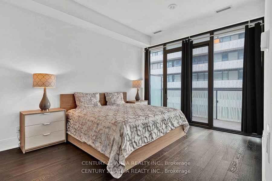 50 Charles St Street E 4906, Toronto, ON M4Y 1T1 photo 4