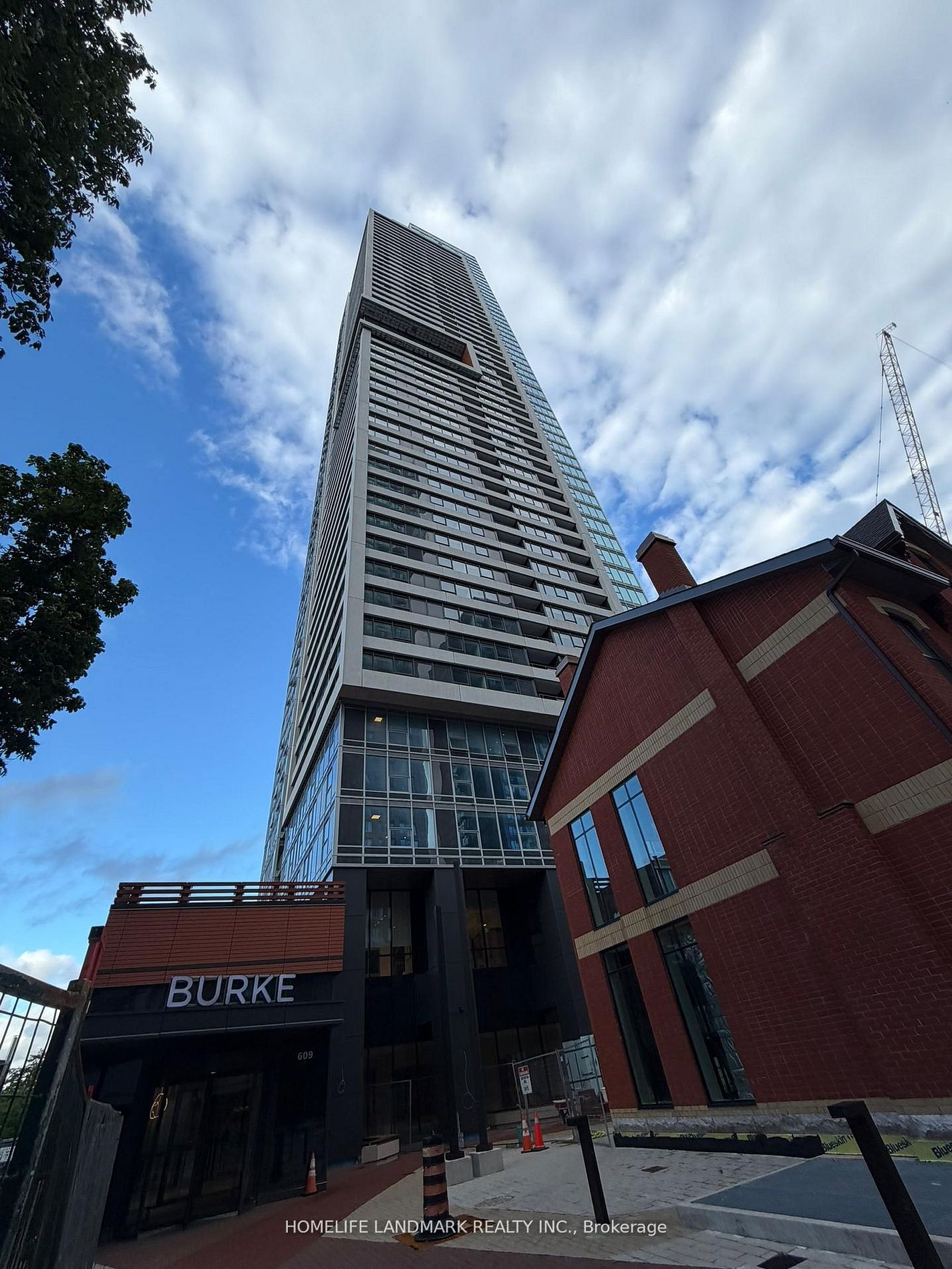609 Sherbourne Street 4401, Toronto, ON M4X 0A4