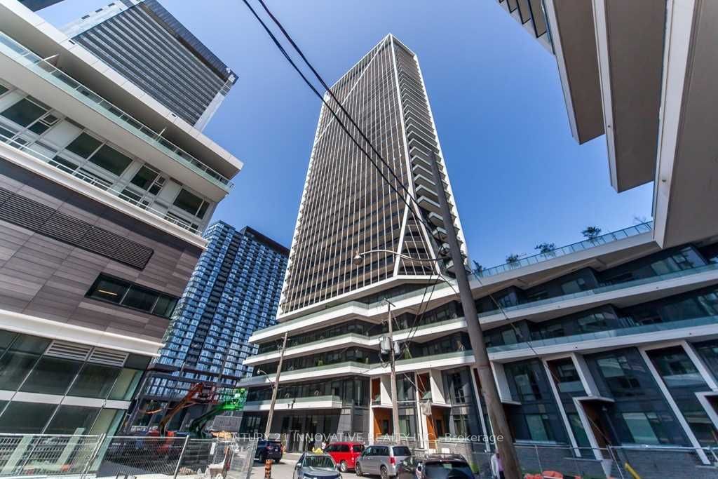 50 Ordnance Street 1207, Toronto, ON M6K 0C9 photo 3