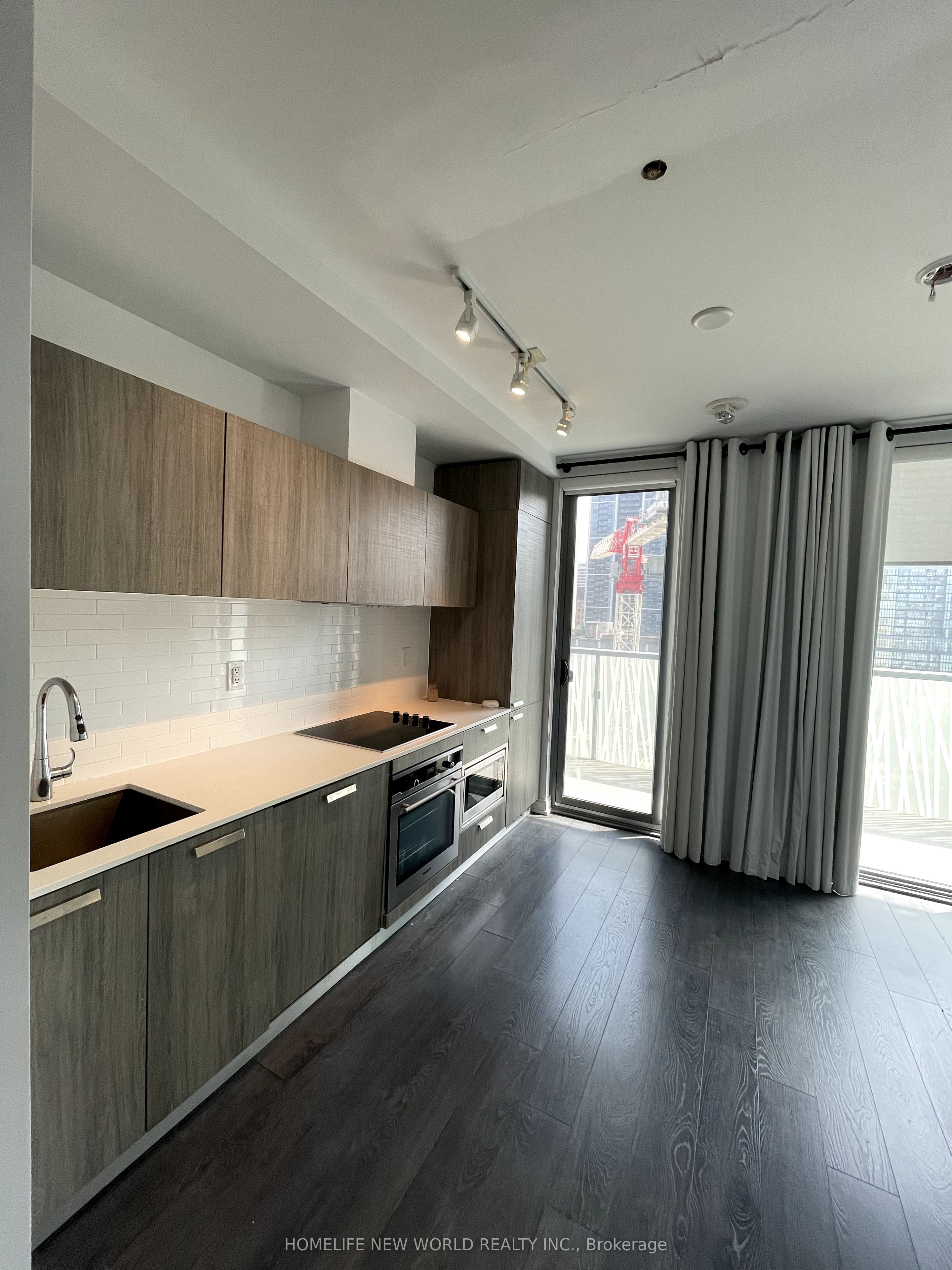 50 Charles Street E 1102, Toronto, ON M4Y 1T1 photo 5