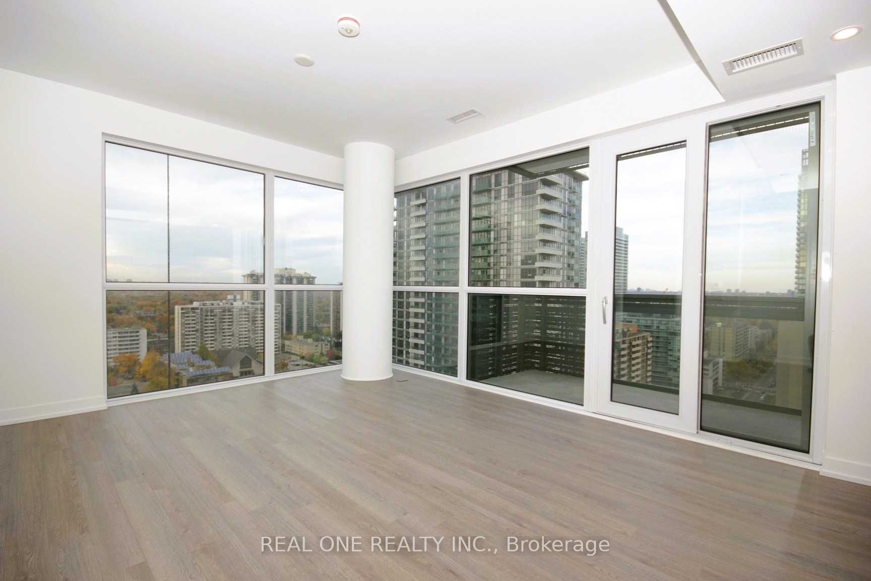 39 Roehampton Avenue 1709, Toronto, ON M4P 0G1 photo 4
