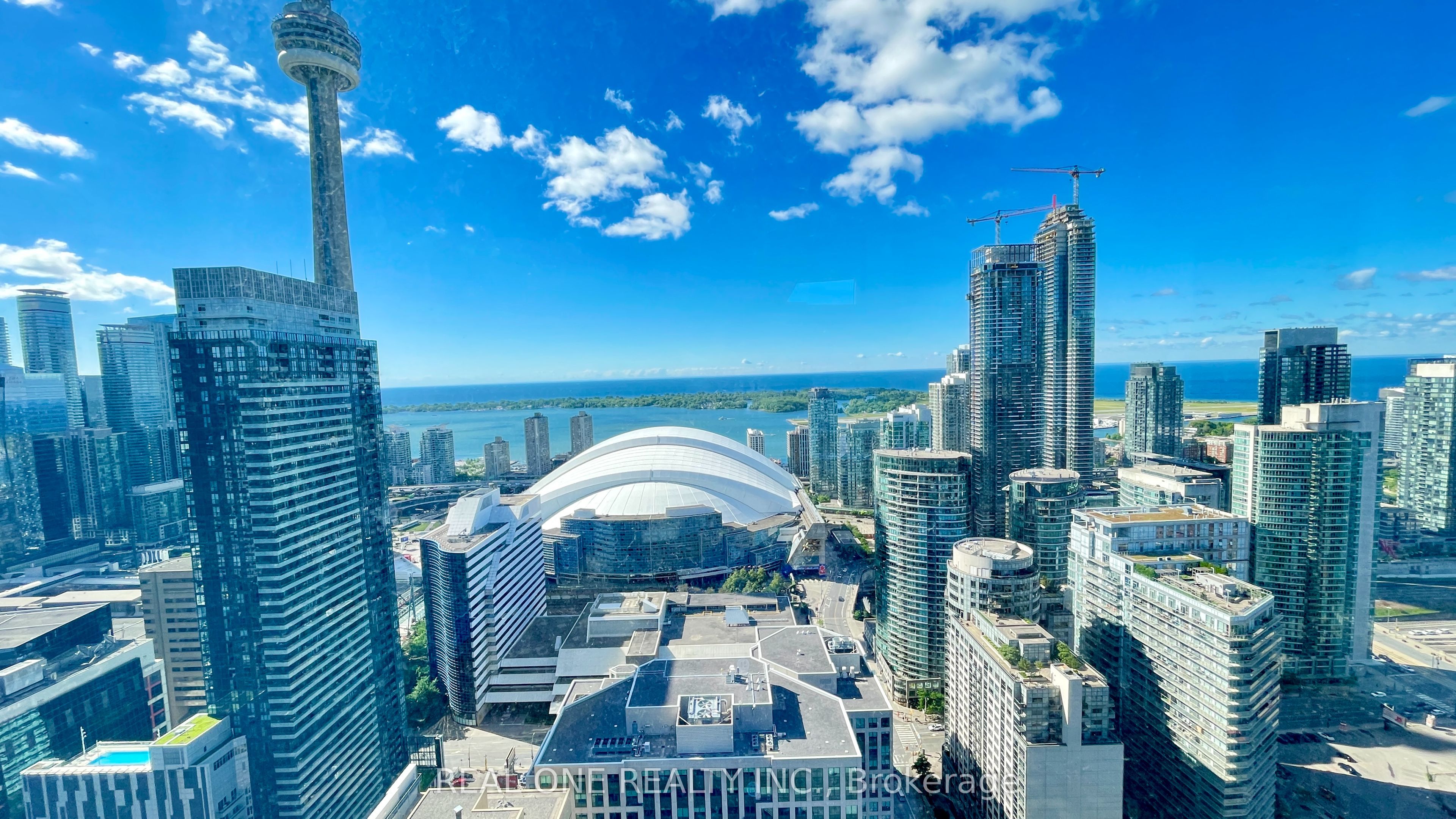 55 Mercer Street 4712, Toronto, ON M5V 0W4