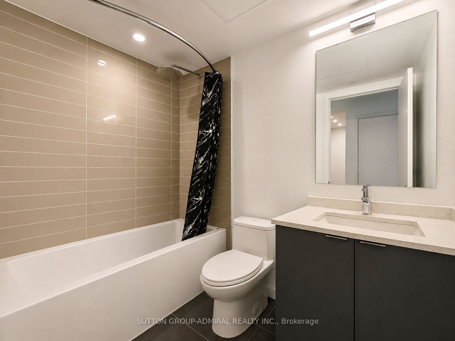 30 Tretti Way 913 (Room 2), Toronto, ON M3H 0E3 photo 4