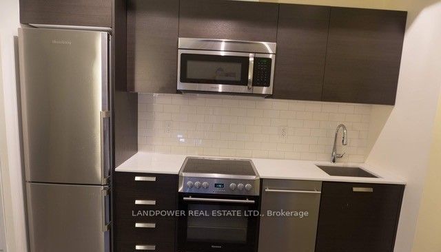 42 Charles Street E 908, Toronto, ON M4Y 0B7 photo 5