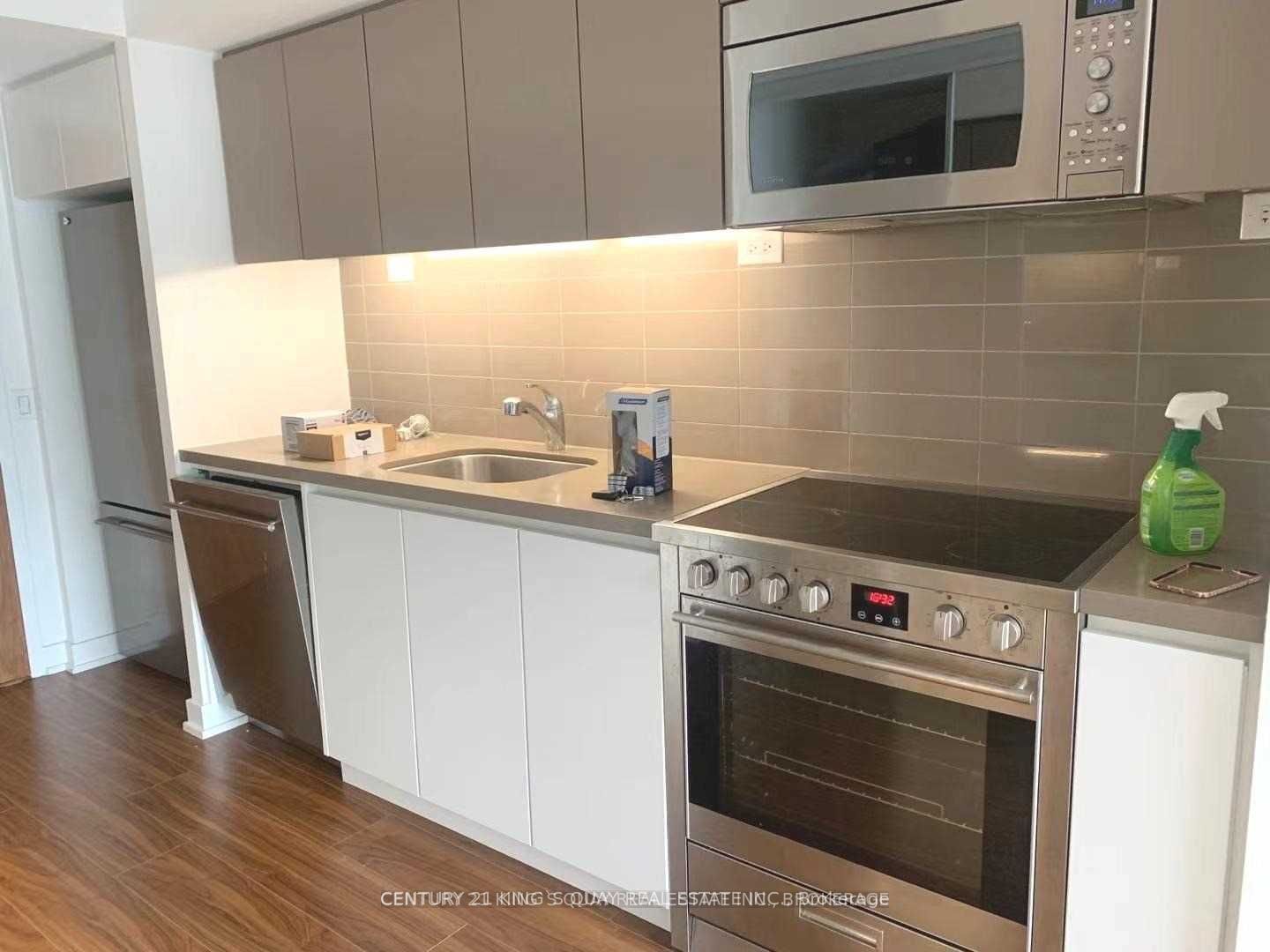 85 Queens Wharf Road 608, Toronto, ON M5V 0J9 photo 4