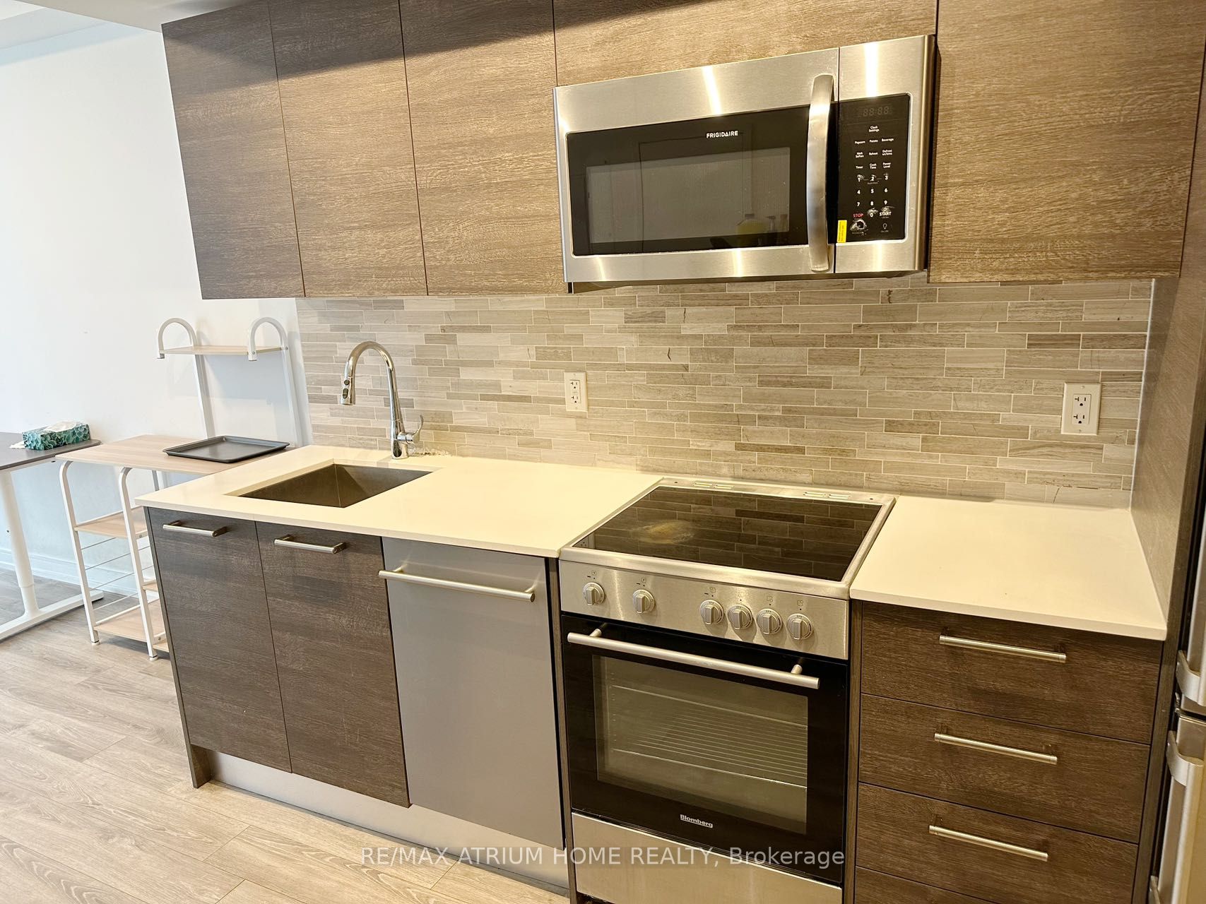 28 Wellesley Street E 3105, Toronto, ON M4Y 1G3 photo 5