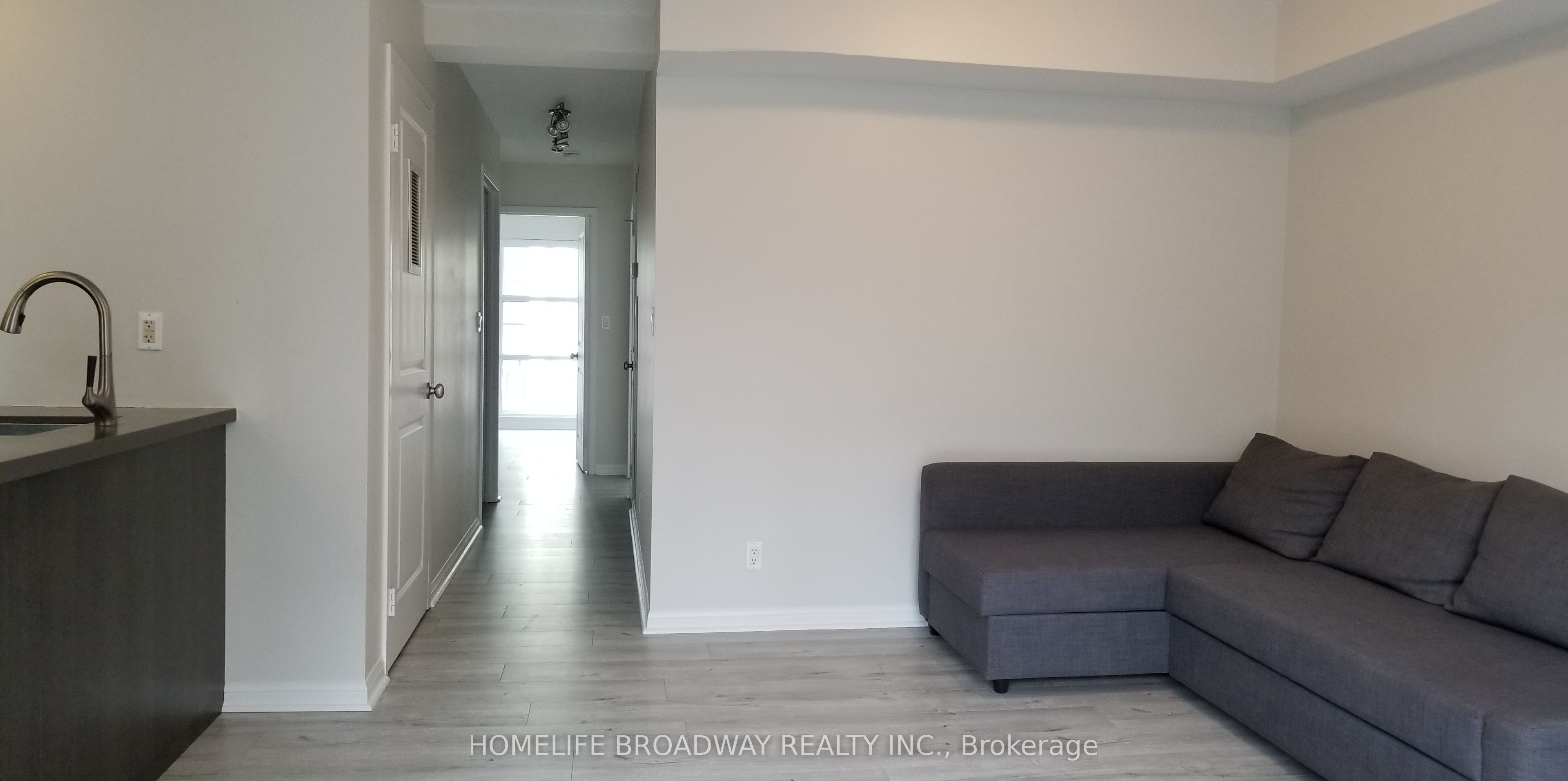11 St Joseph Street 506, Toronto, ON M4Y 3G4 photo 4