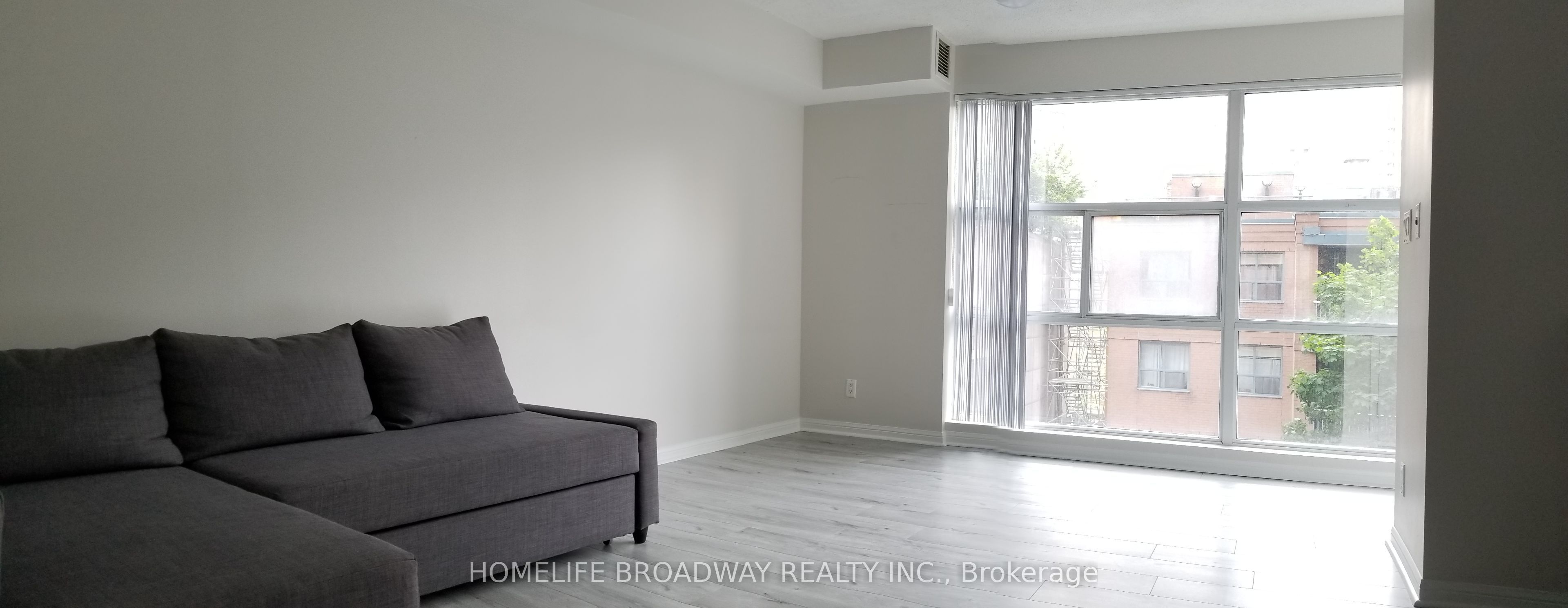 11 St Joseph Street 506, Toronto, ON M4Y 3G4 photo 5