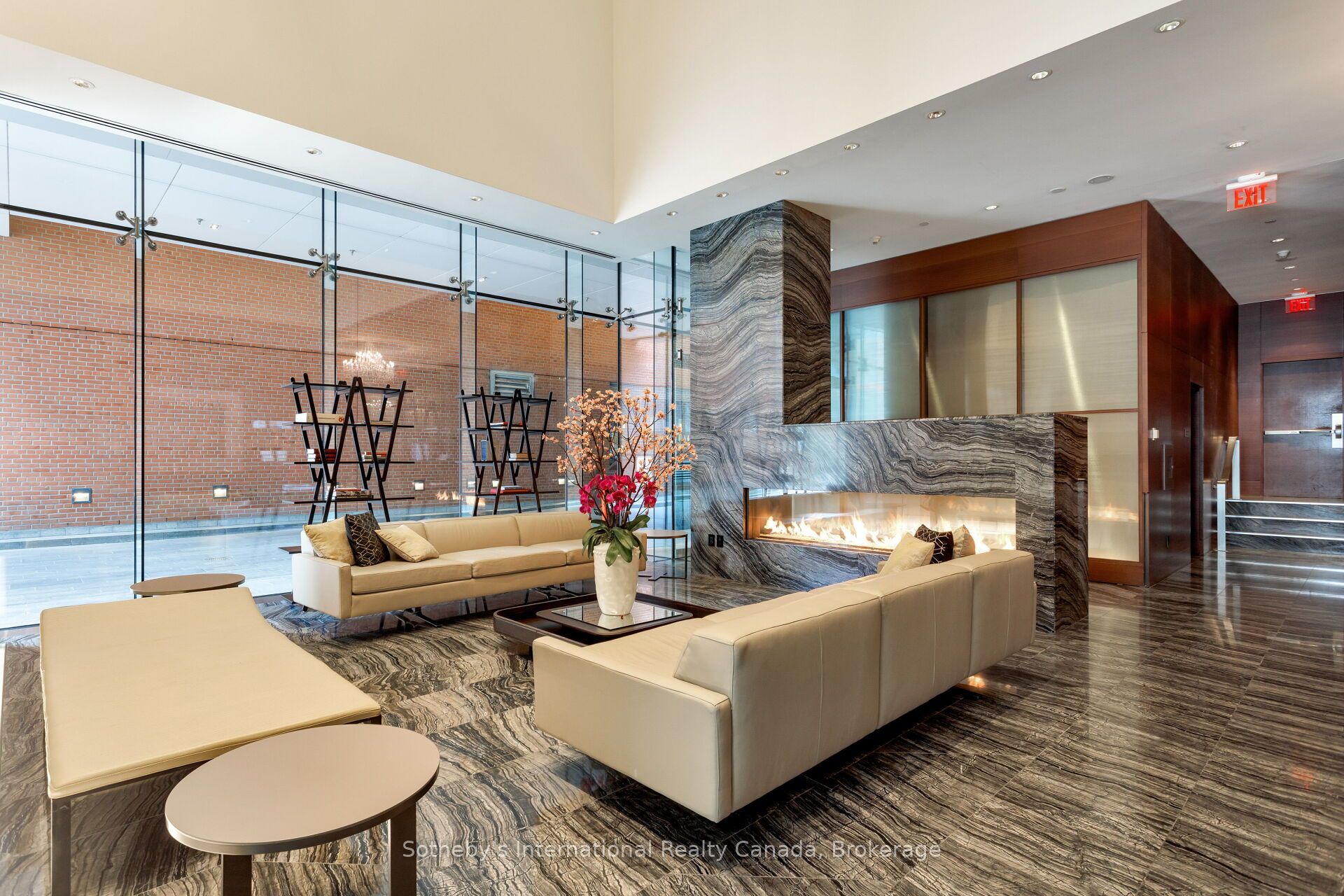 180 University Avenue 2802, Toronto, ON M5H 0A2 photo 5