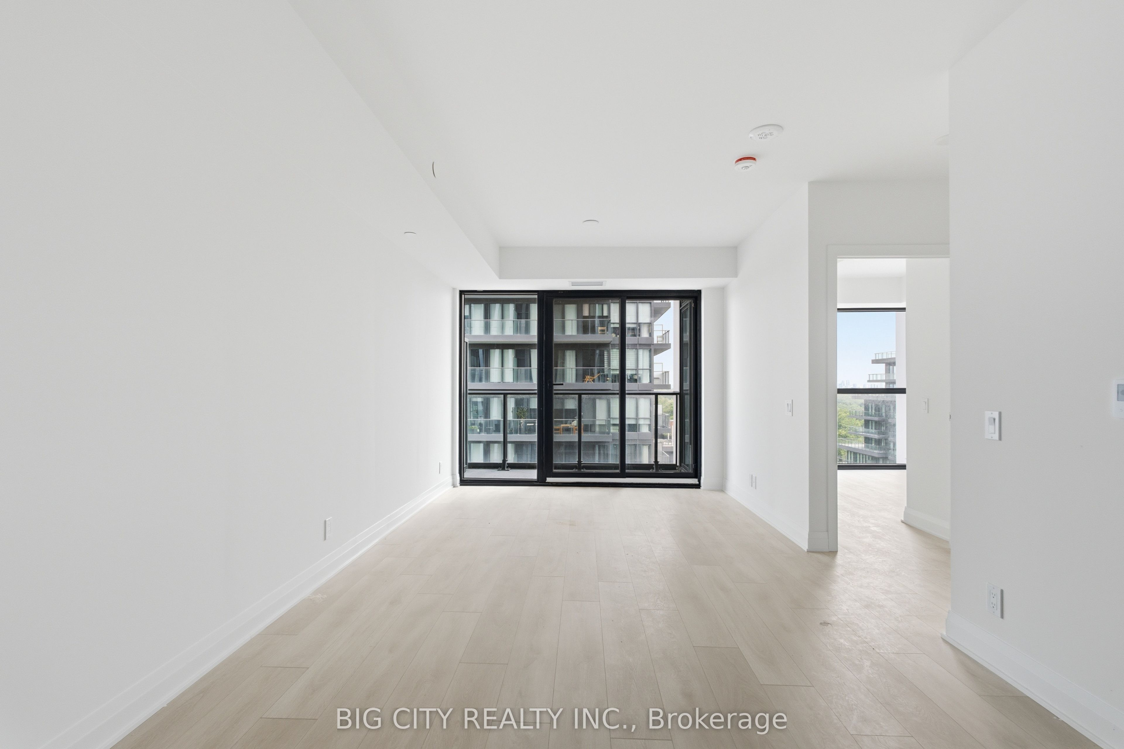 25 Frederick Todd Way 1206, Toronto, ON M4G 0C9 photo 3