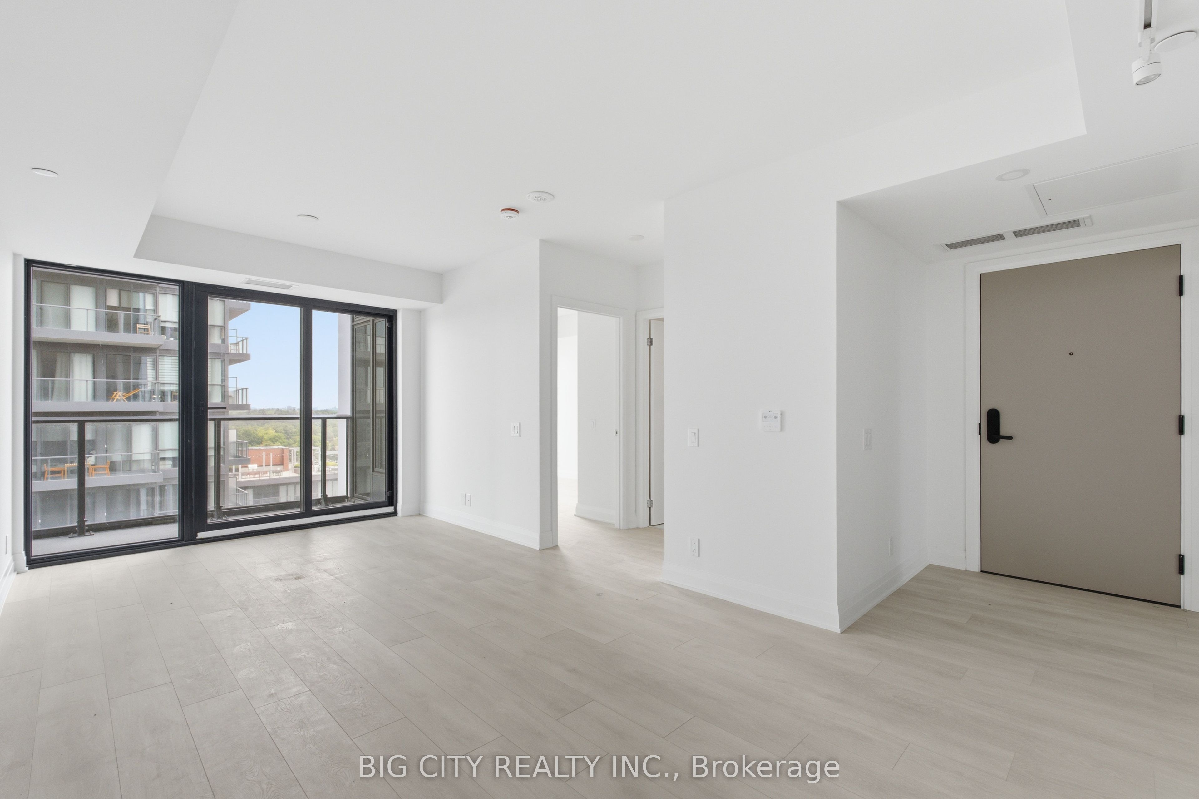 25 Frederick Todd Way 1206, Toronto, ON M4G 0C9 photo 4