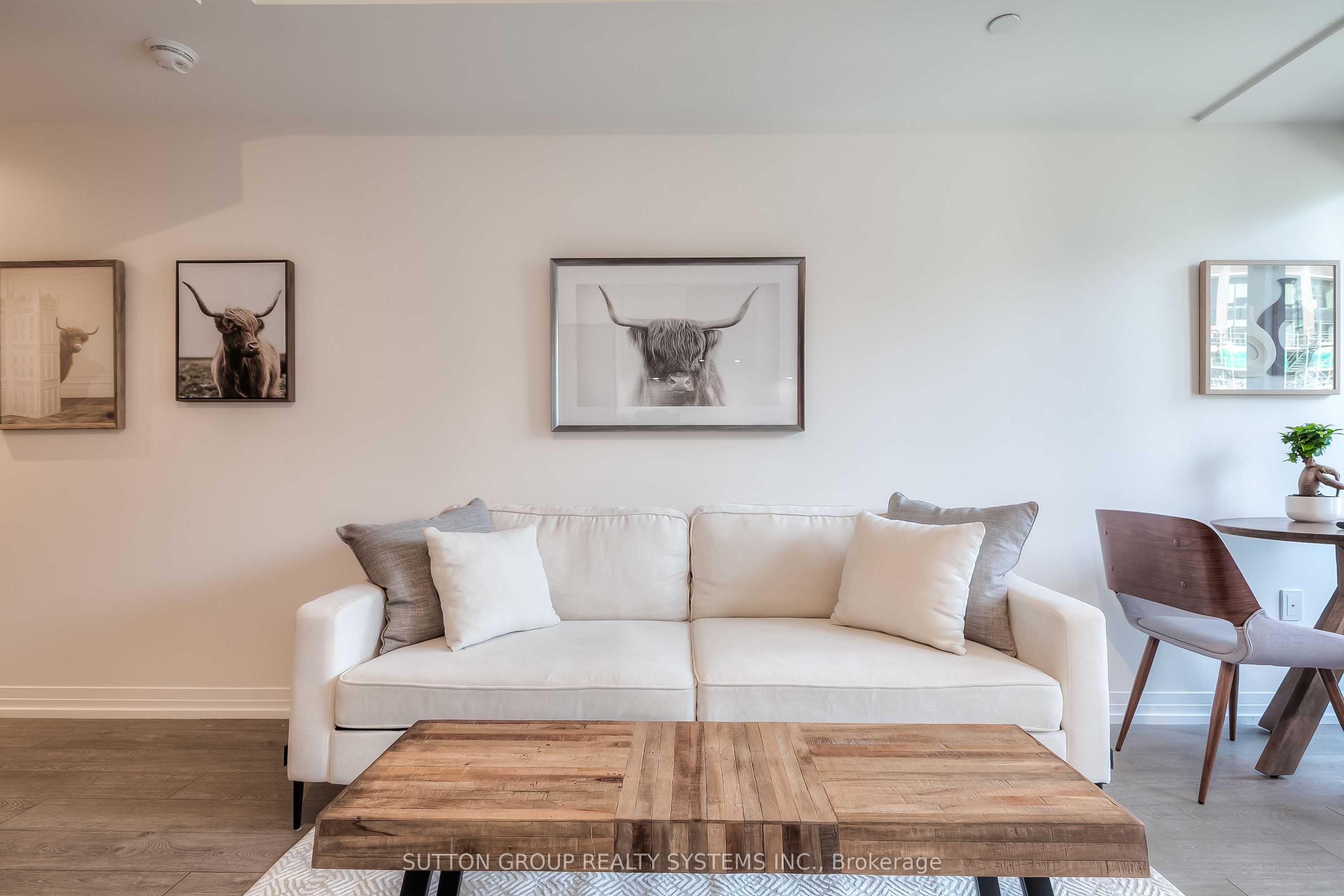 251 Jarvis Street 731, Toronto, ON M5B 0C3 photo 3