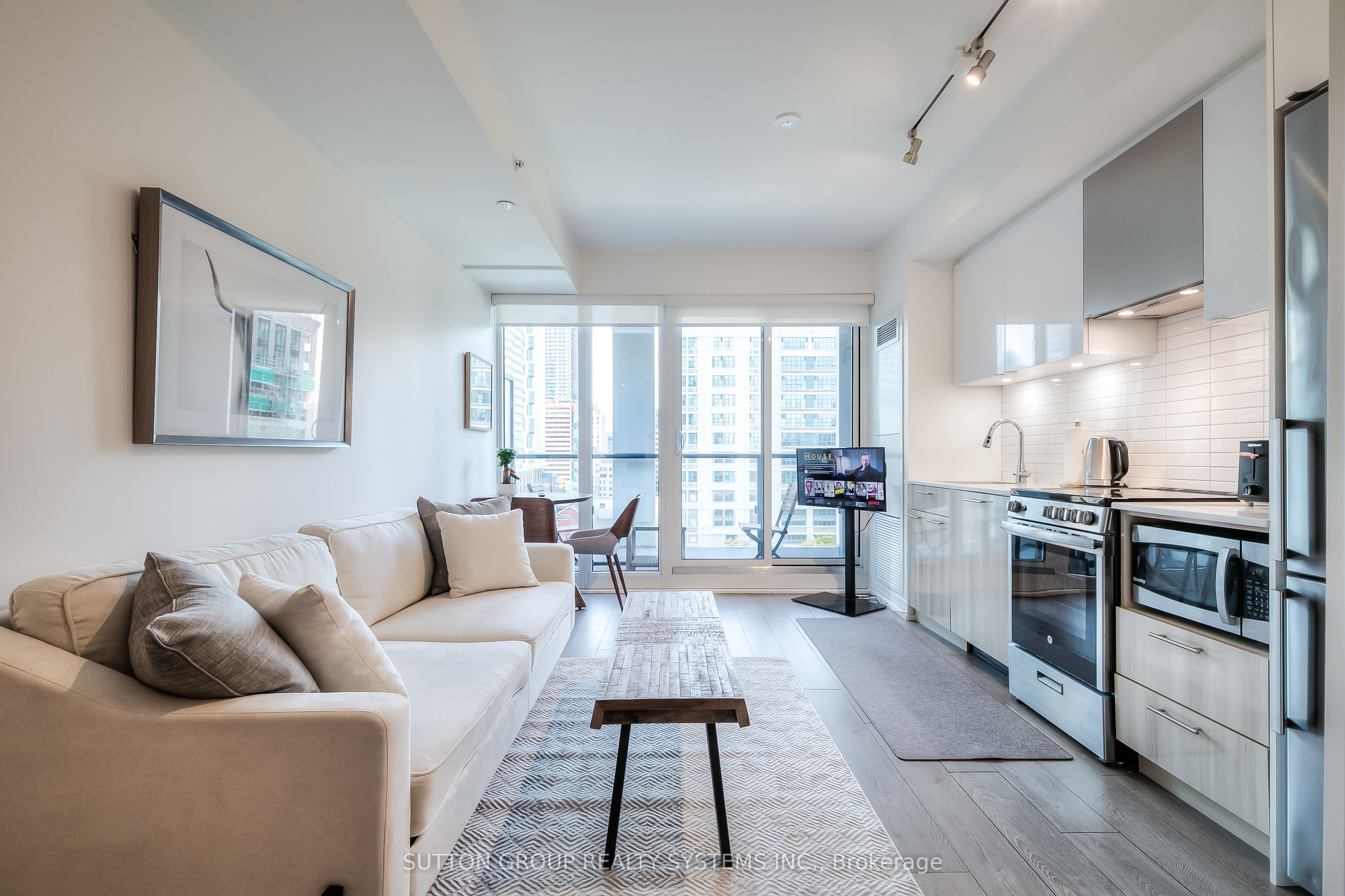251 Jarvis Street 731, Toronto, ON M5B 0C3 photo 5