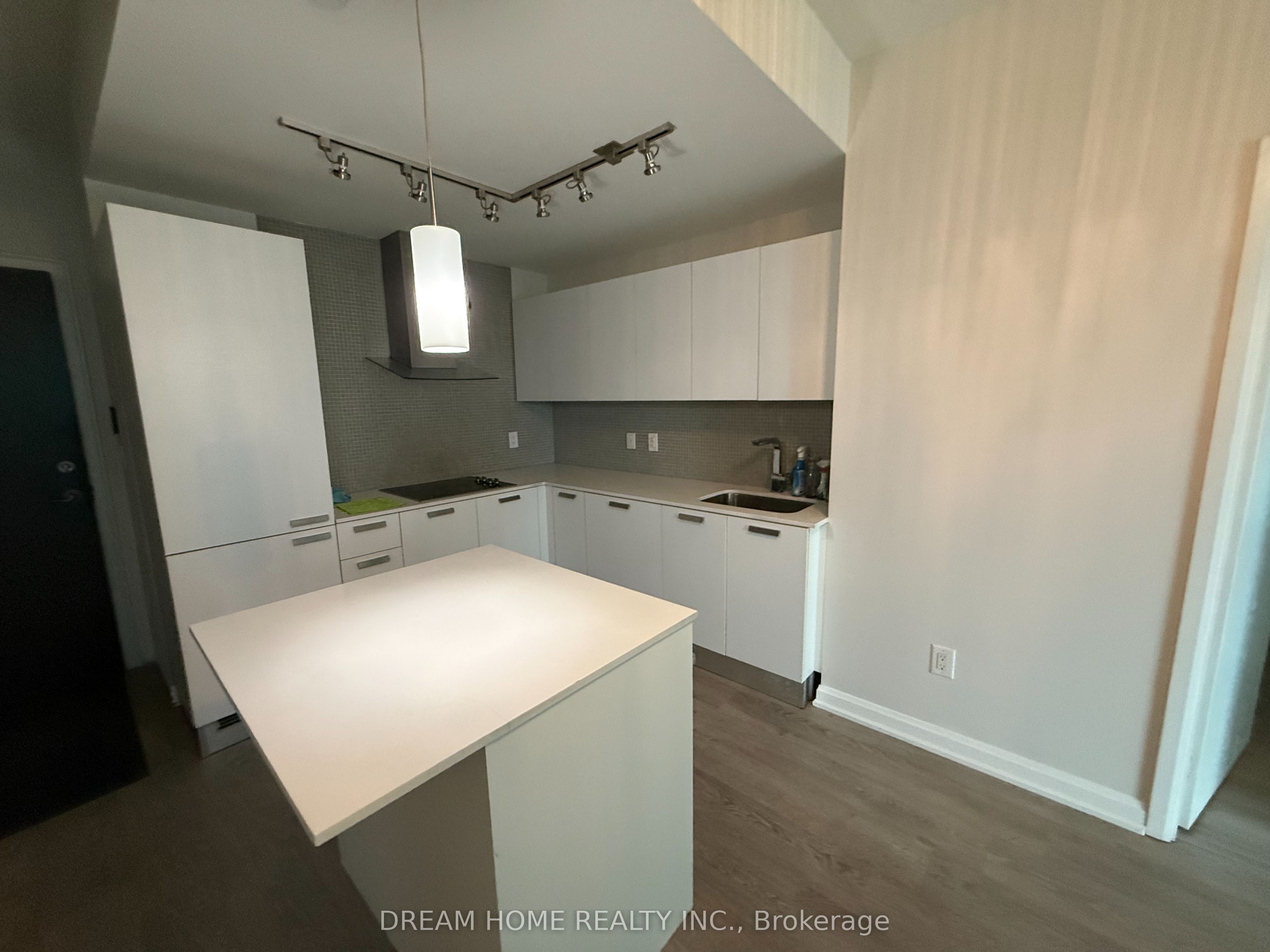 9 bogert Avenue 2506, Toronto, ON M2N 0H3 photo 3