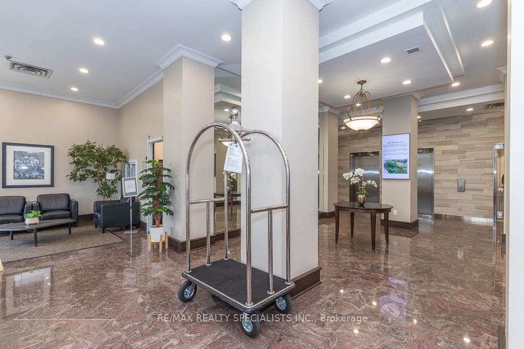 21 Overlea Boulevard 1309, Toronto, ON M4H 1P2 photo 4