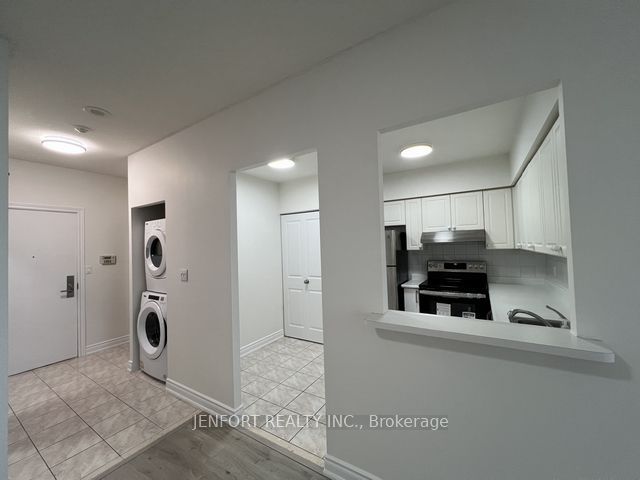 88 Grandview Way SE Ph3, Toronto, ON M2N 6V6 photo 4