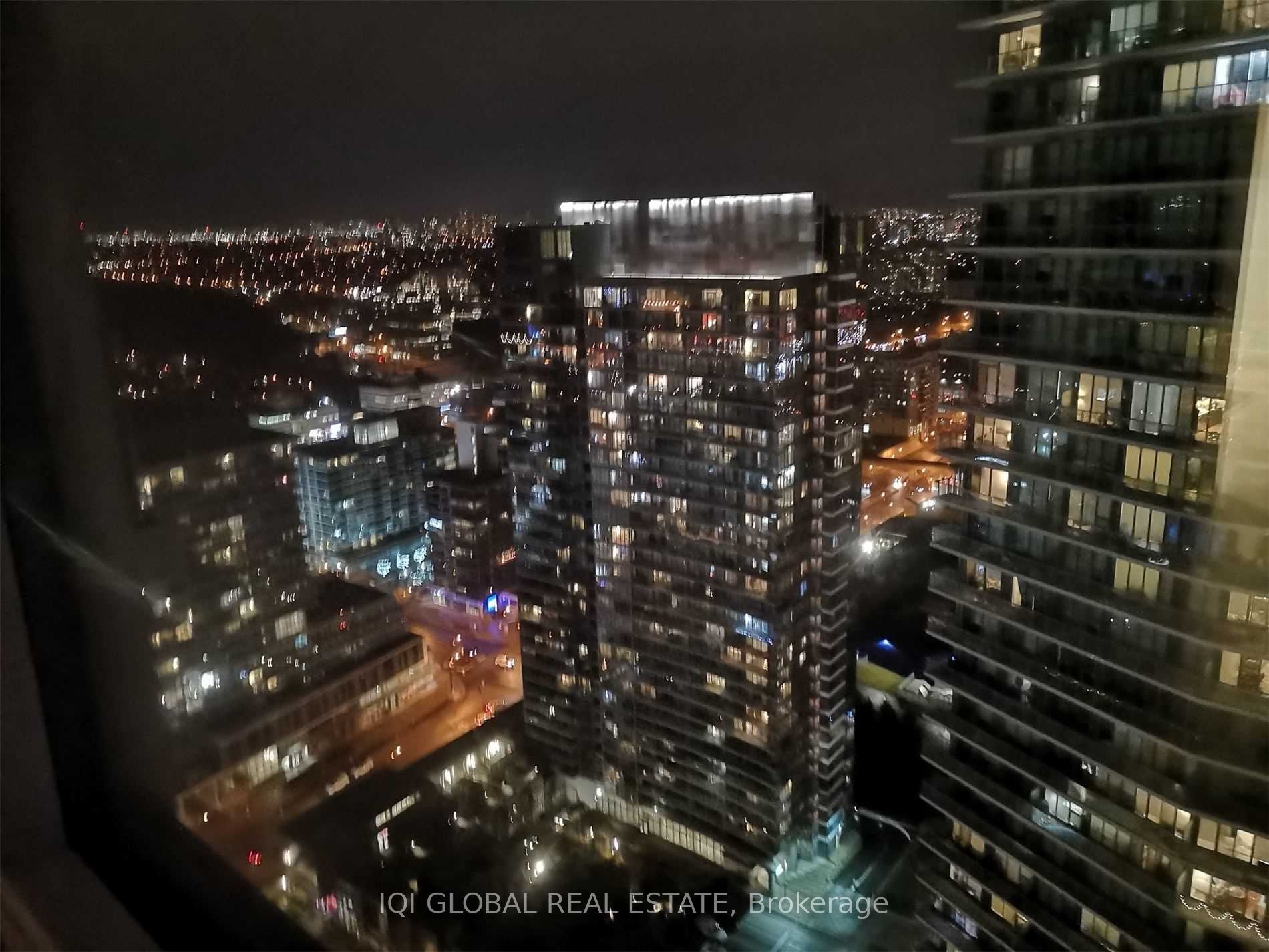 95 Mcmahon Drive 3702, Toronto, ON M2K 0H1 photo 2