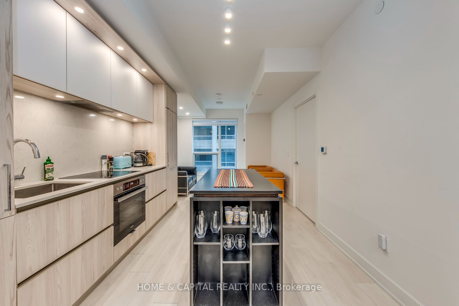 15 MERCER Street 403 (Unfurnished), Toronto, ON M5V 1H2 photo 5
