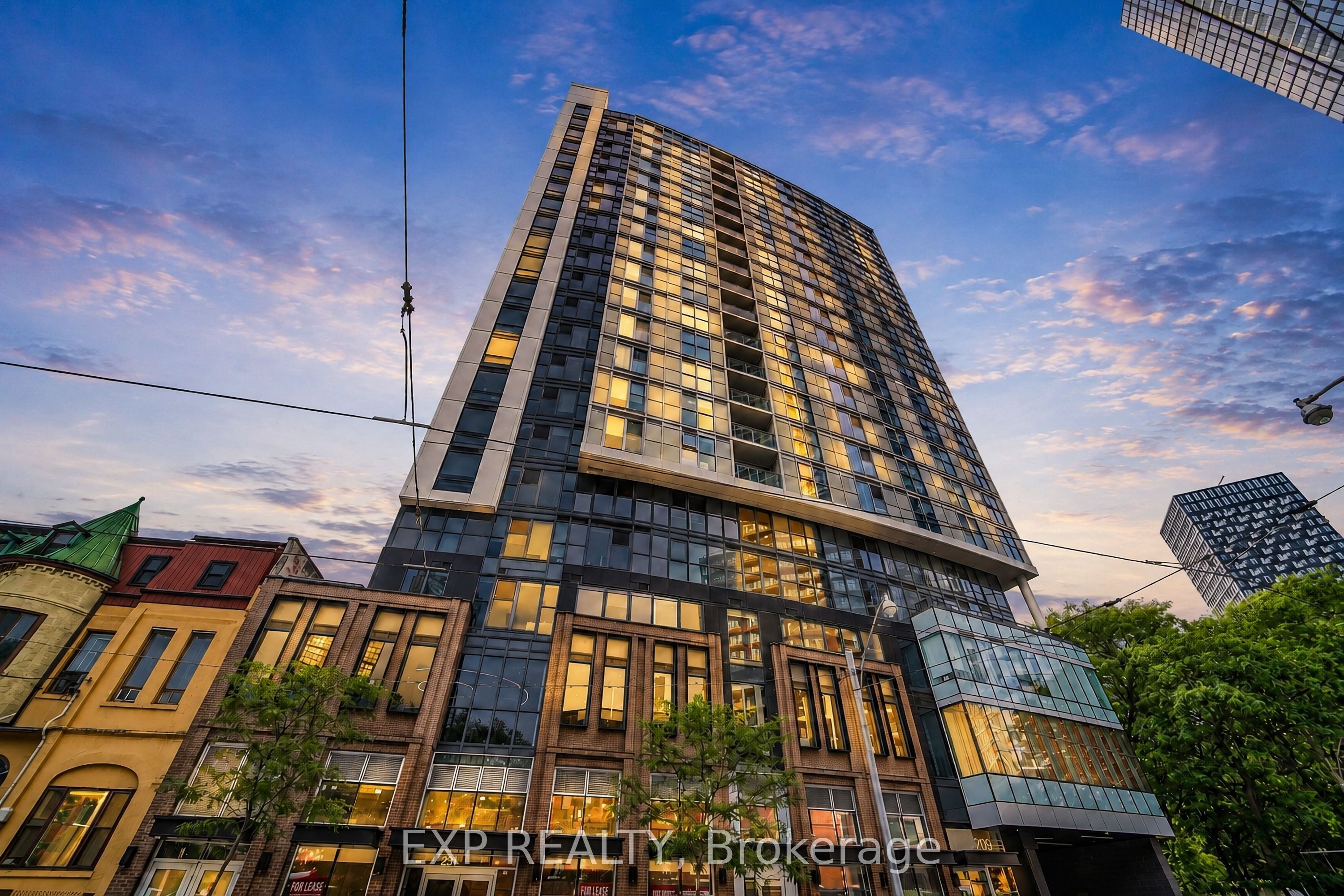 219 Dundas Street E 610, Toronto, ON M5A 0V1 photo 2