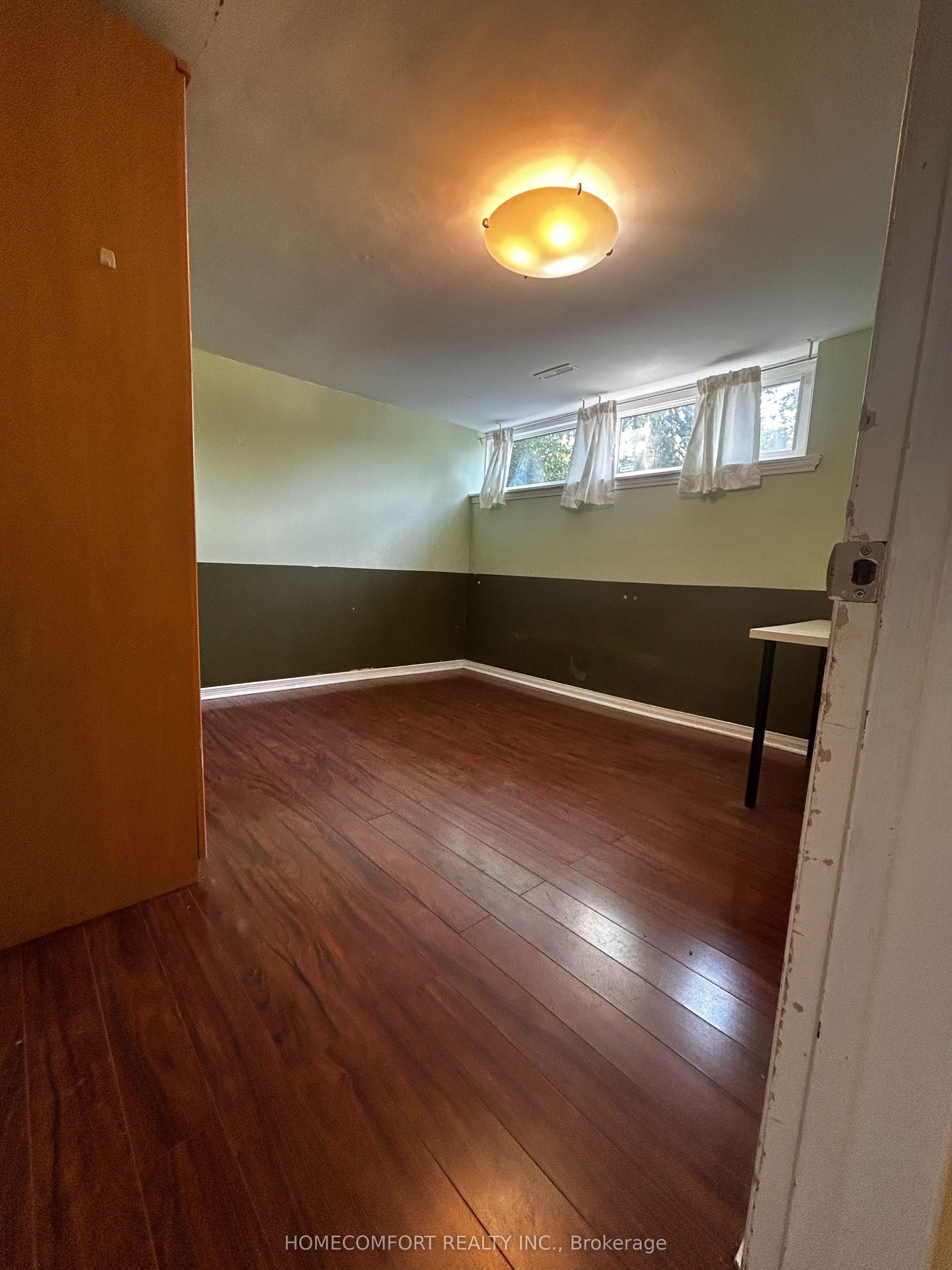 80 Aspenwood Drive Bsmt, Toronto, ON M2H 2E9 photo 2