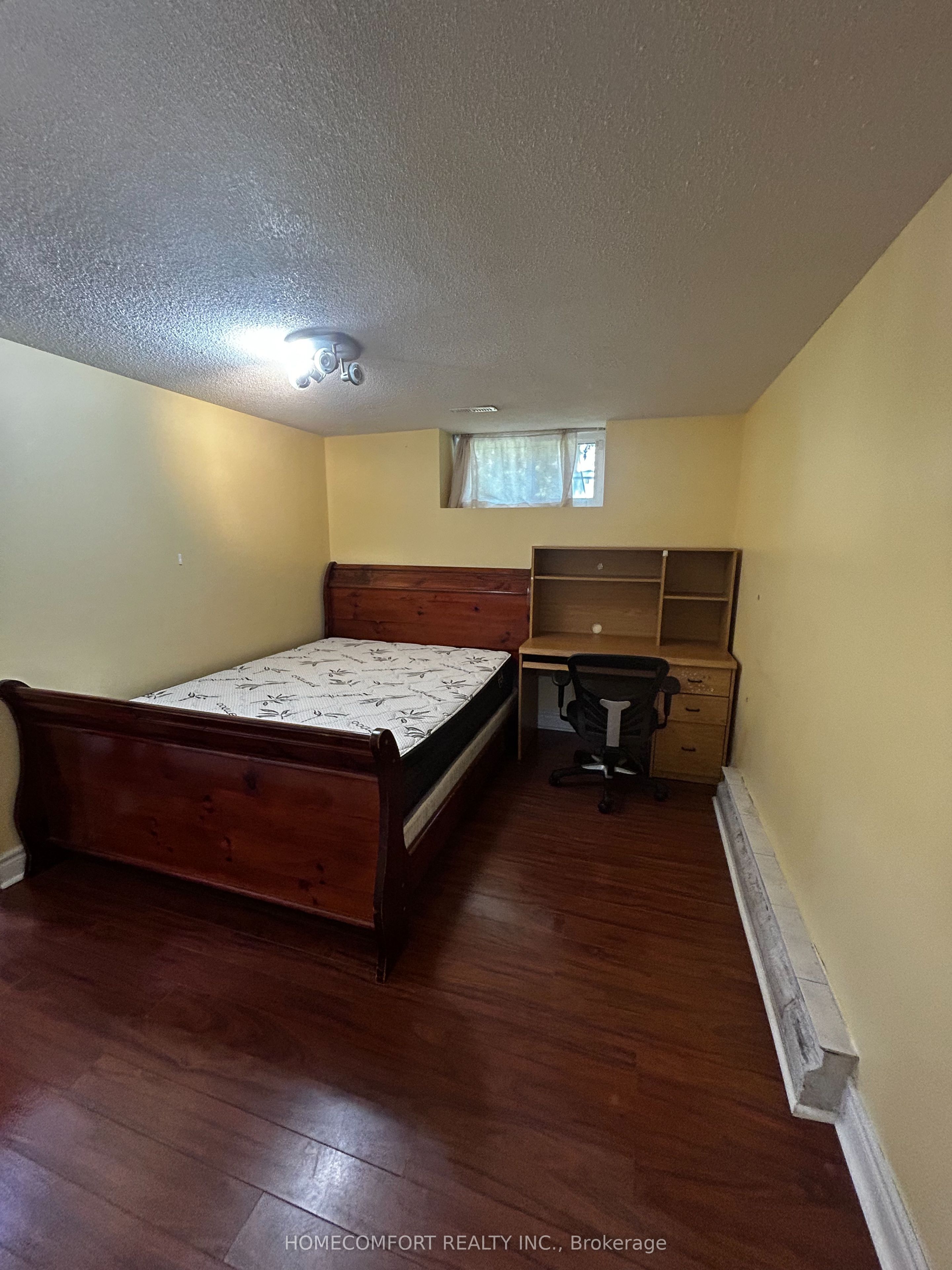 80 Aspenwood Drive Bsmt, Toronto, ON M2H 2E9 photo 3