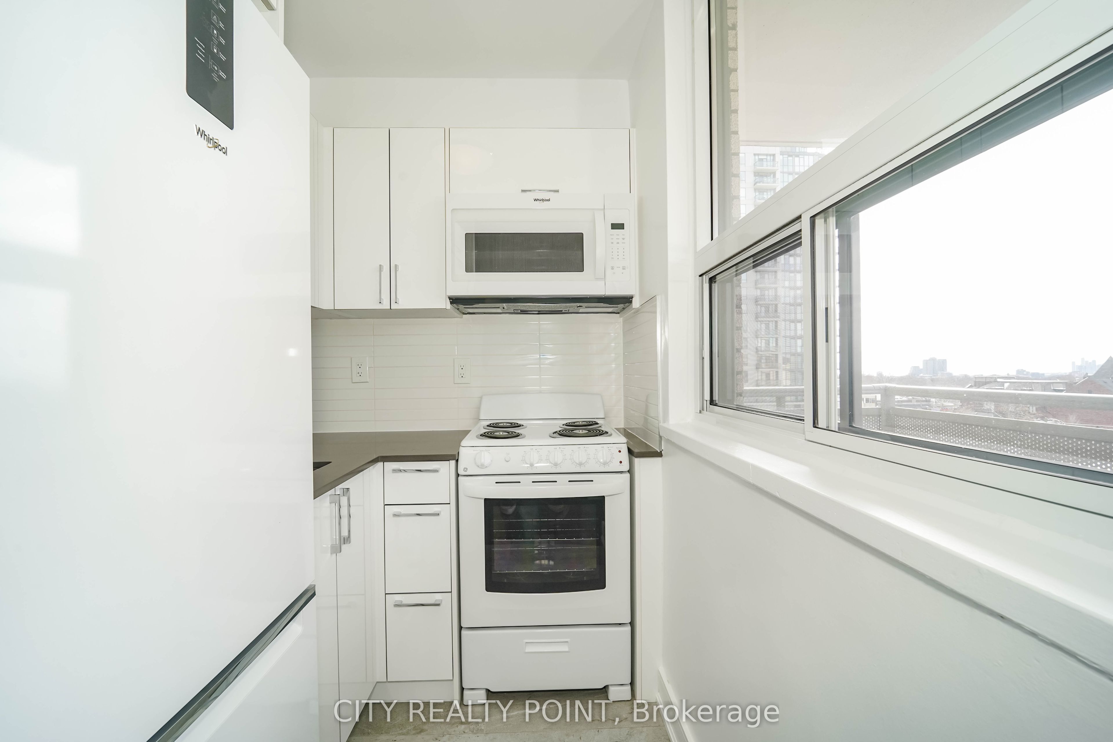1500 Bathurst Street 501, Toronto, ON M5P 3L3 photo 5