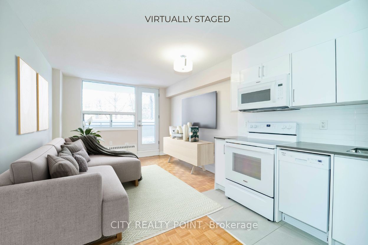 1500 Bathurst Street 807, Toronto, ON M5P 3L3 photo 2
