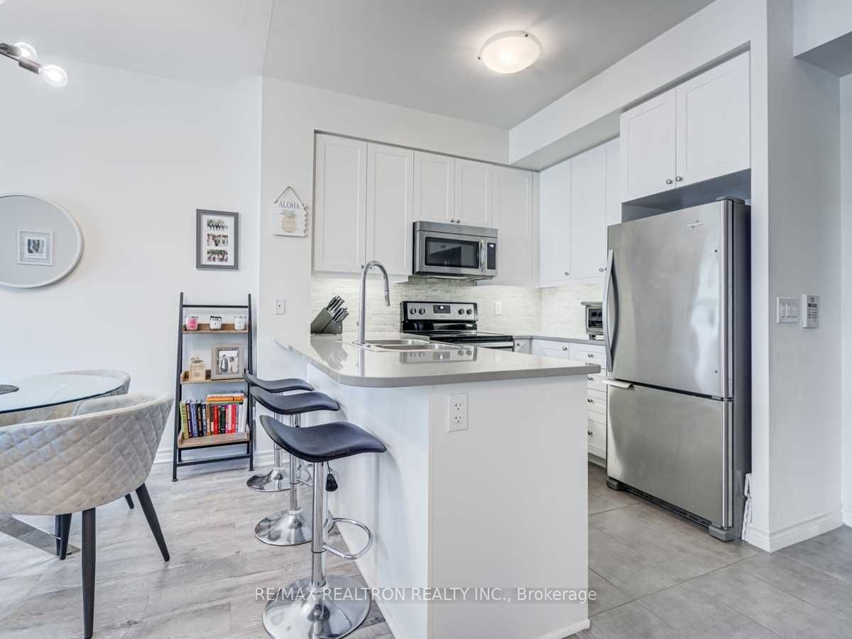 25 Lower Simcoe Street 305, Toronto, ON M5J 3A1 photo 4
