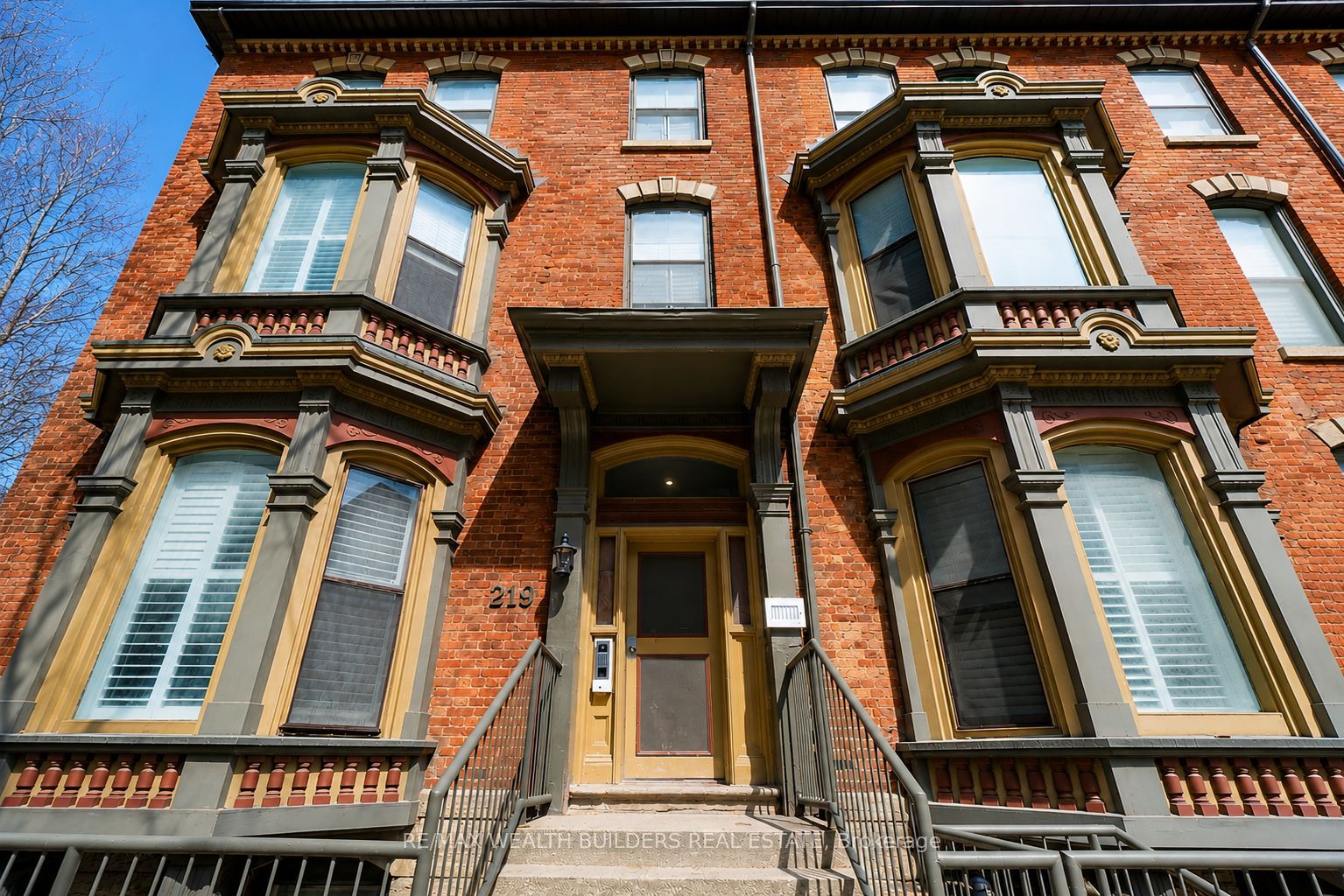 219 Jarvis Street 5, Toronto, ON M5J 2C1