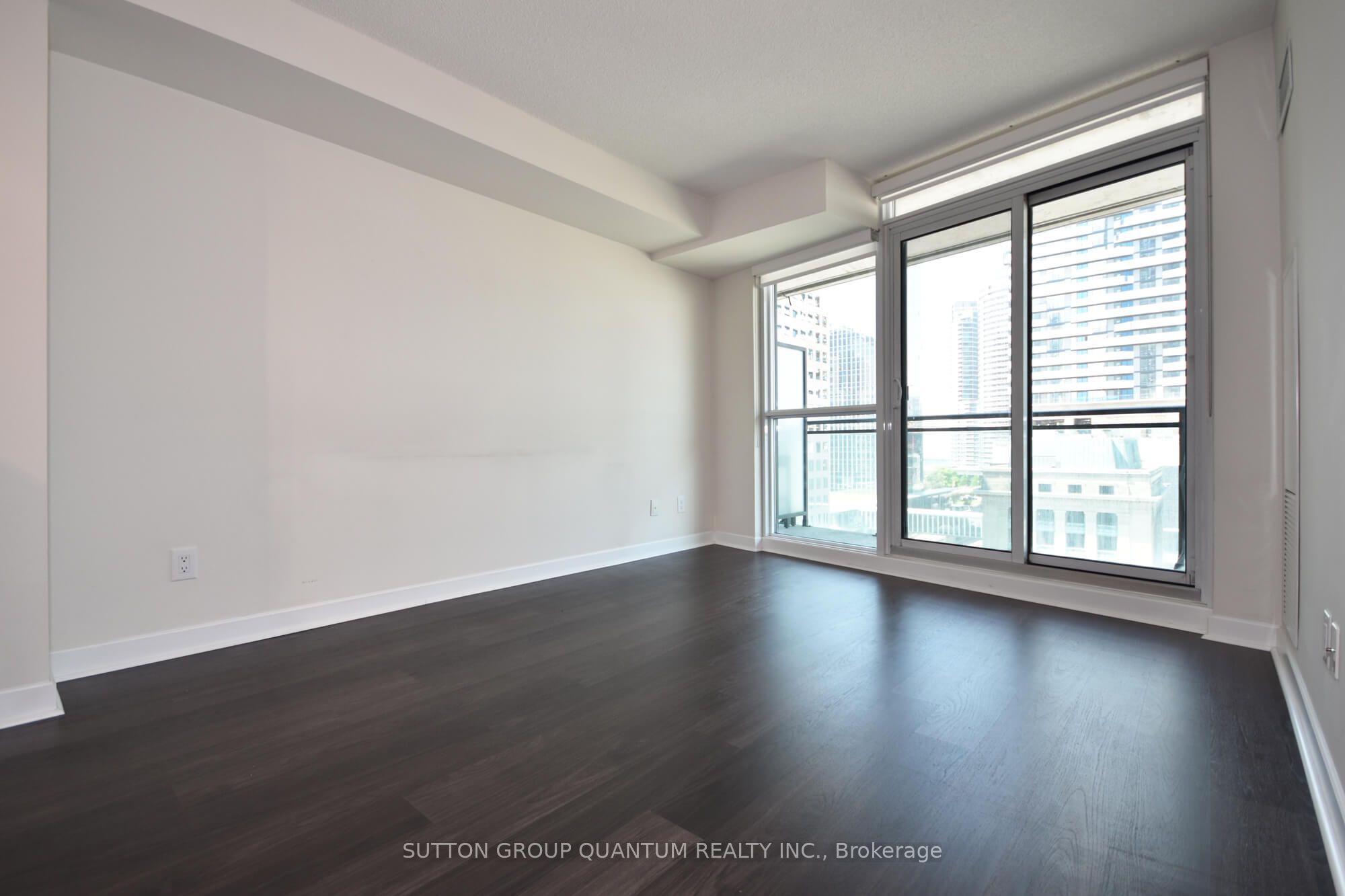 33 Bay Street 902, Toronto, ON M5J 2Z3 photo 5