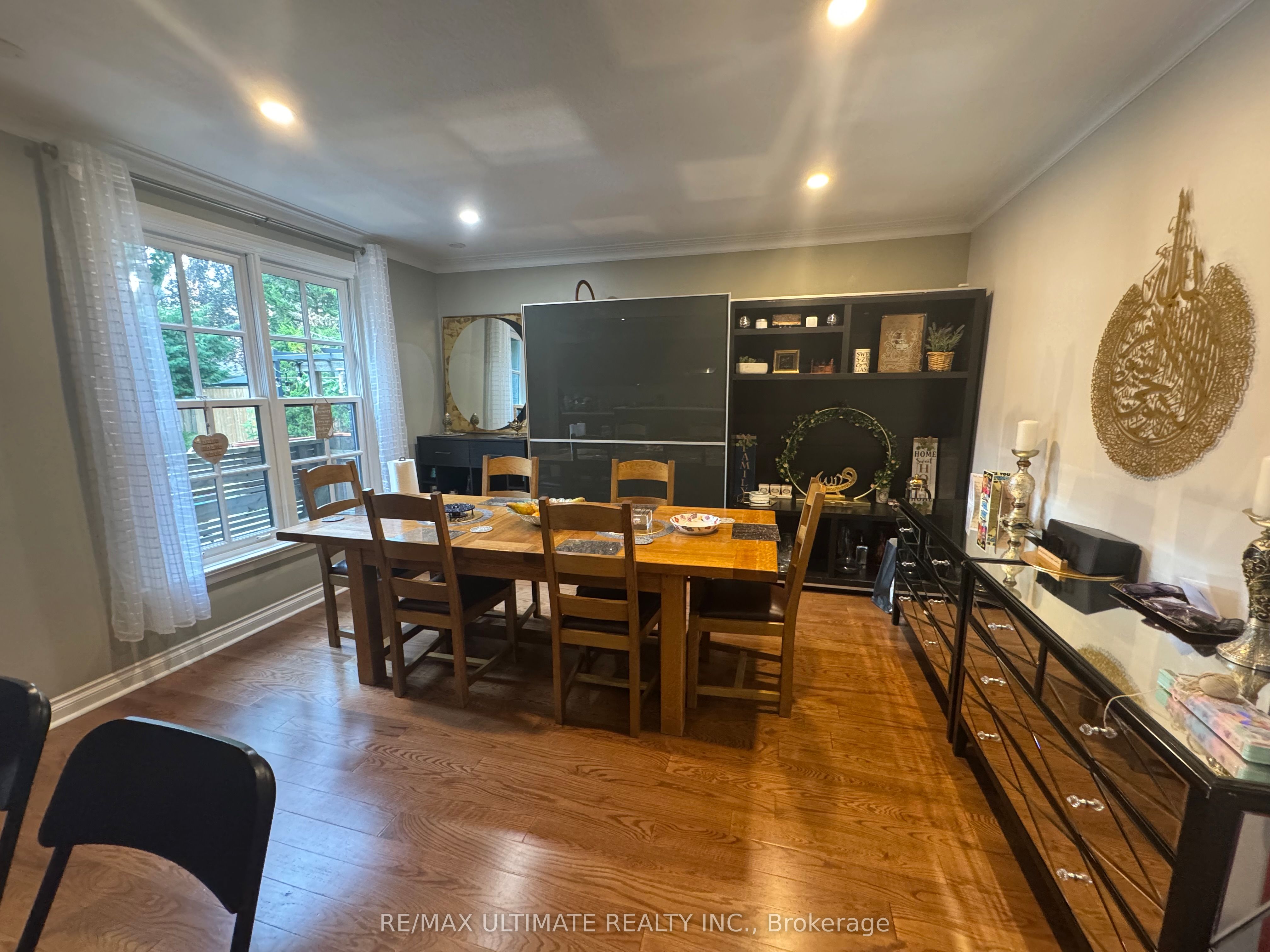 10 Noel Avenue, Toronto, ON M4G 1B3 photo 5