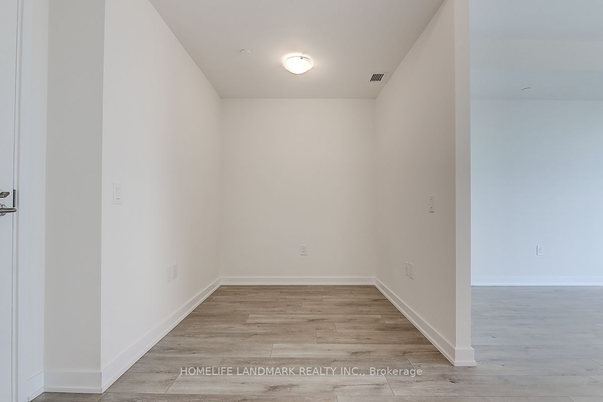 28 Freeland Street 1708, Toronto, ON M5E 0E3 photo 4