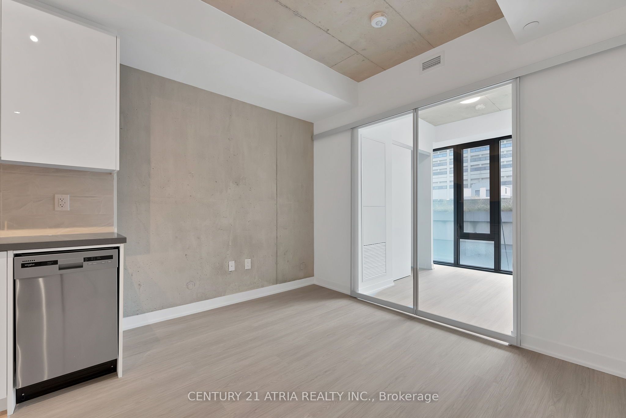 195 McCaul Street 515, Toronto, ON N5T 1W6 photo 4