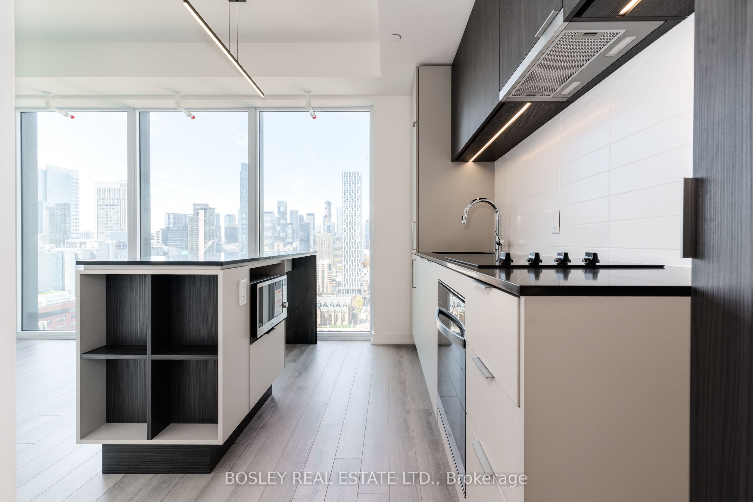 89 Church Street 3003, Toronto, ON M5C 0B7 photo 5