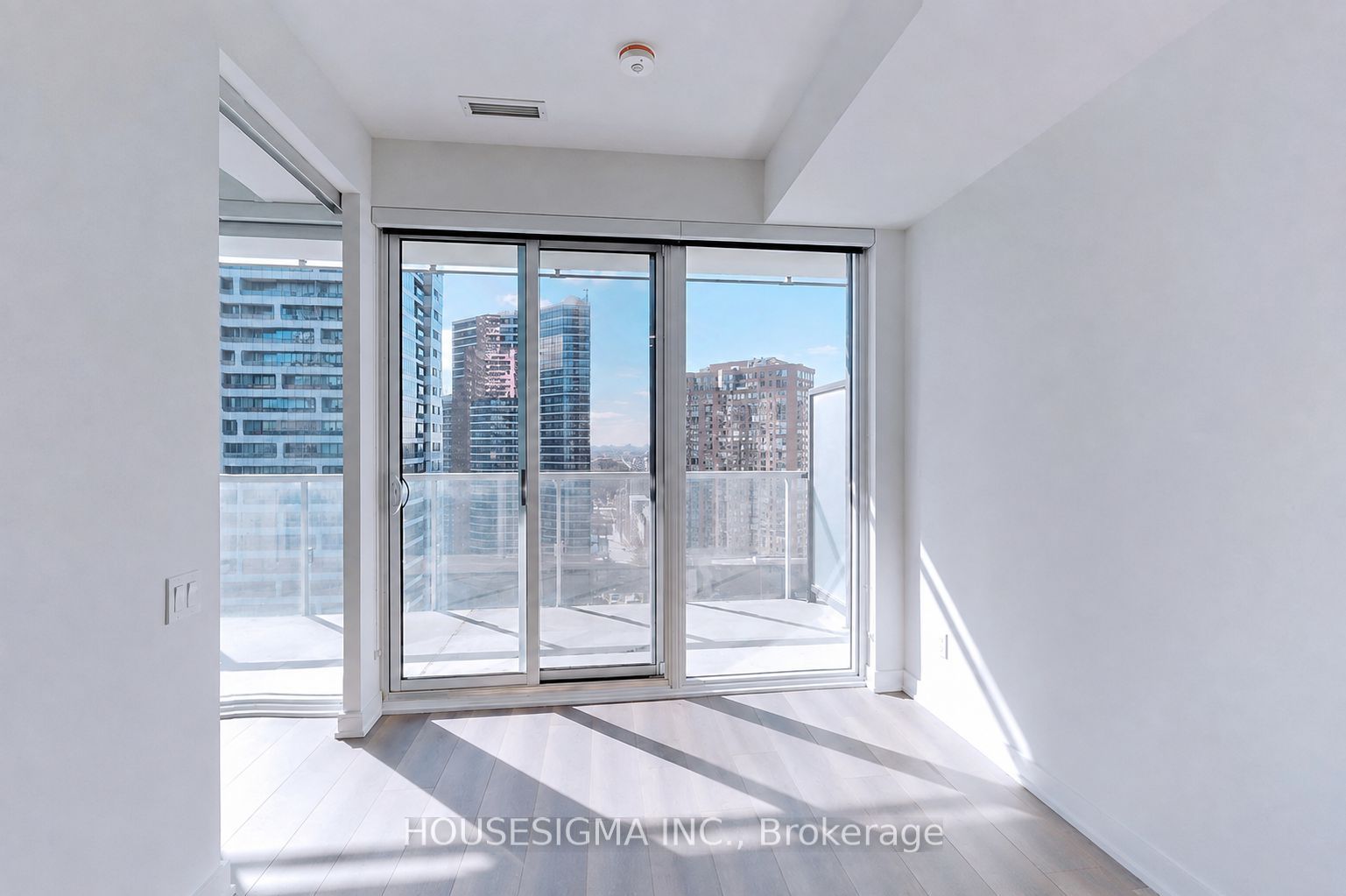 3 Gloucester Street 2311, Toronto, ON M4Y 0C6 photo 2