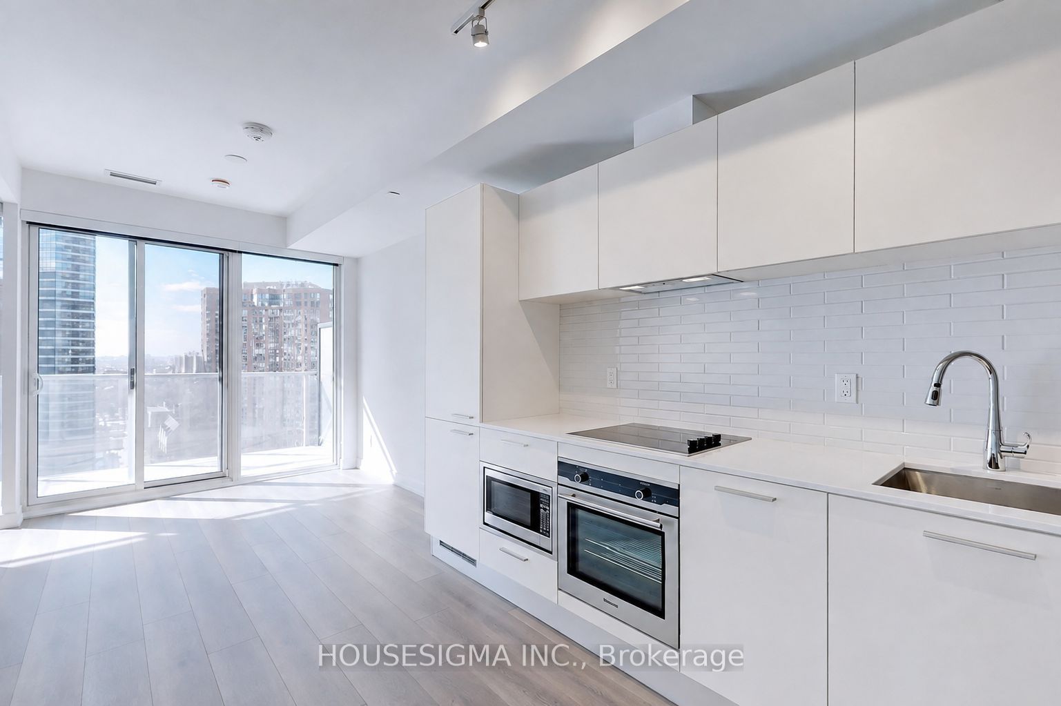 3 Gloucester Street 2311, Toronto, ON M4Y 0C6 photo 4