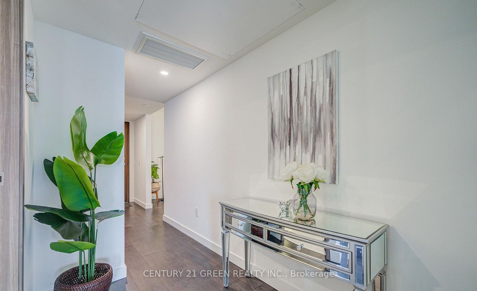 1 Concord Cityplace Way 4209, Toronto, ON M5V 0T5 photo 4