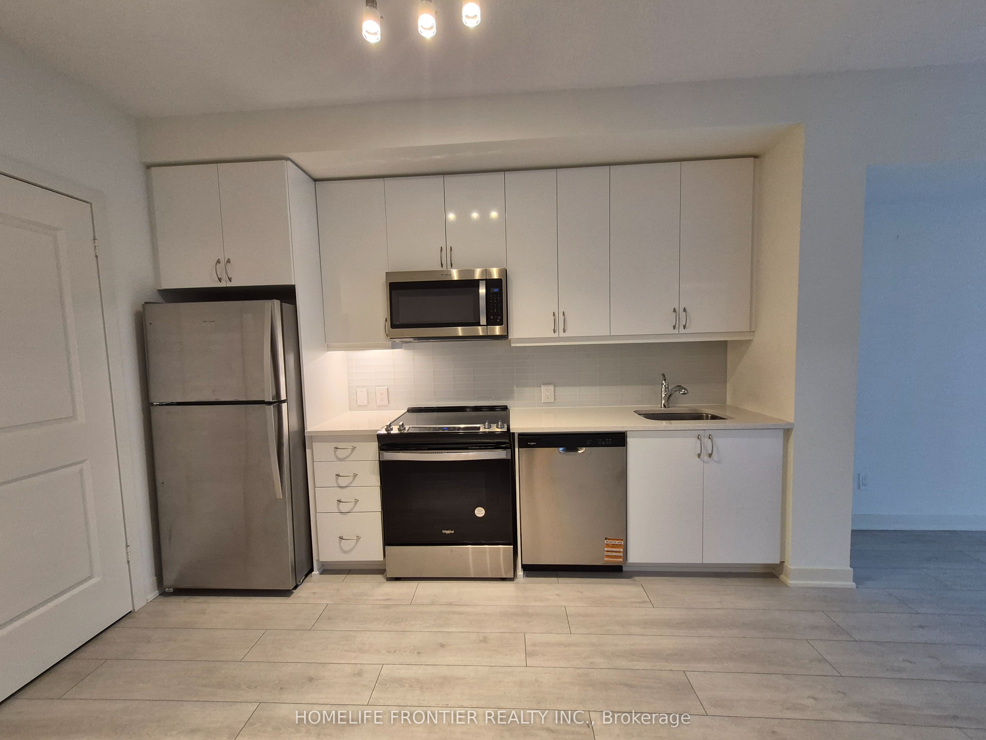 4955 Yonge Street 1915, Toronto, ON M2N 0L8 photo 4