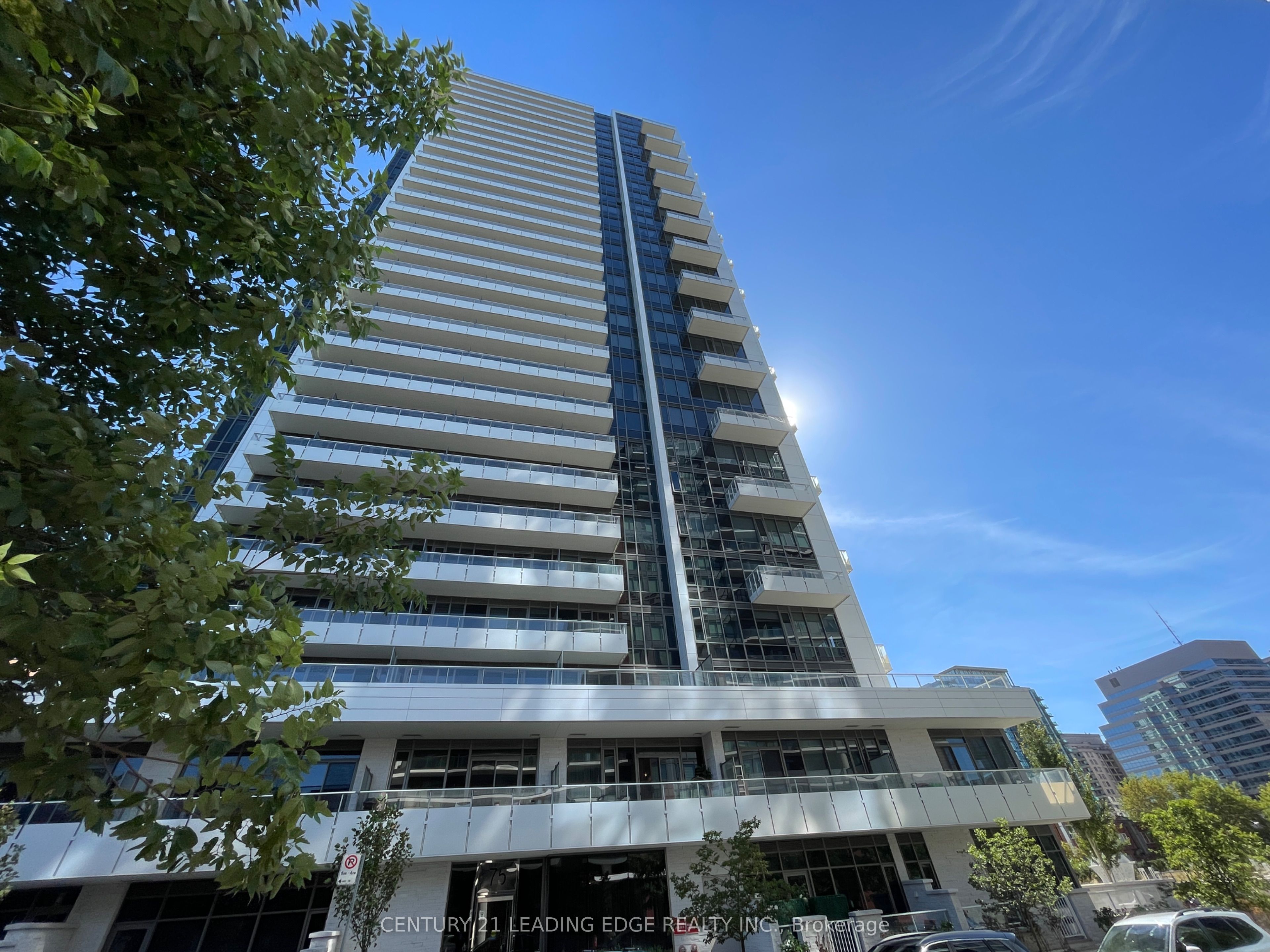 75 Canterbury Place 507, Toronto, ON M2N 2N1 photo 2