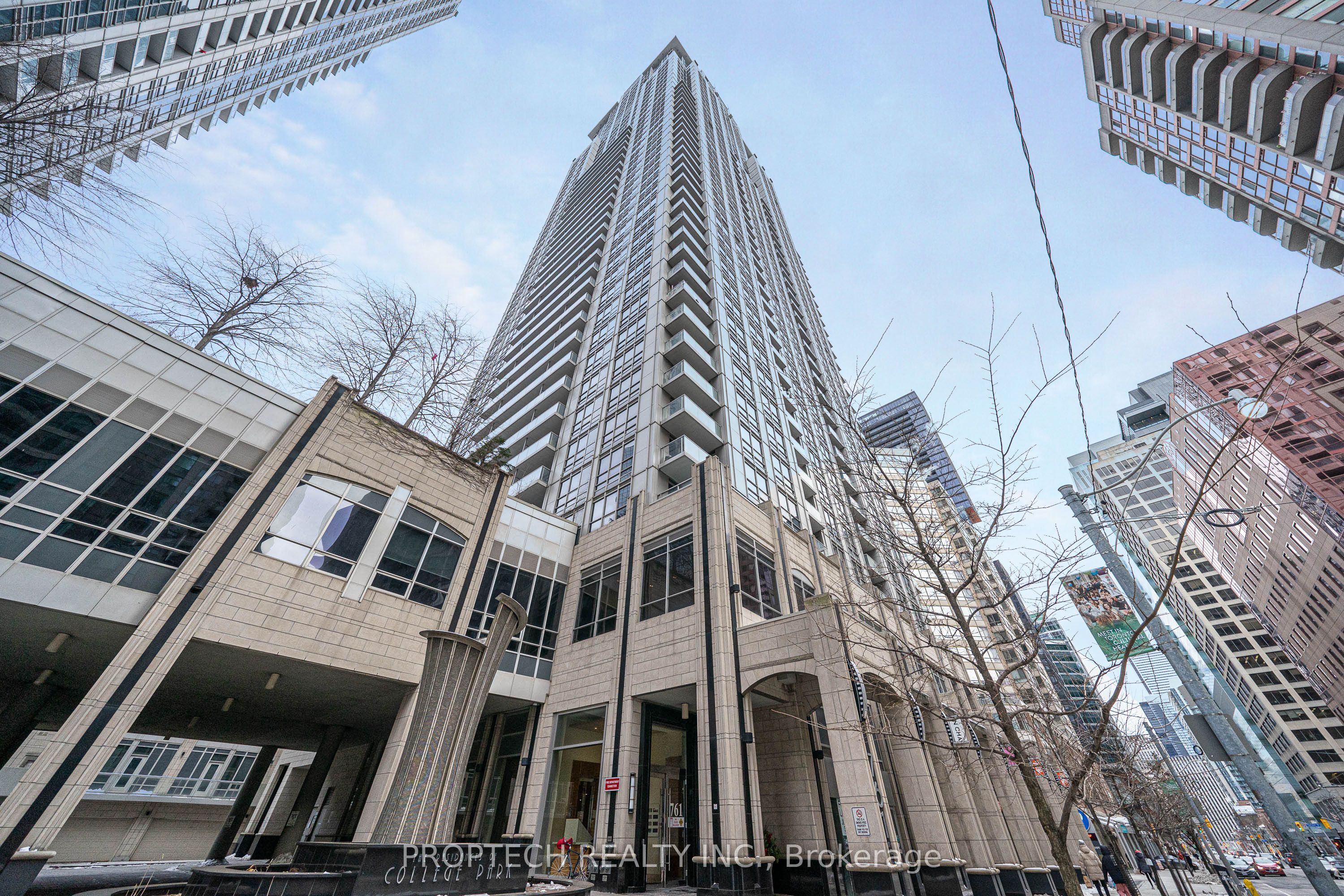 761 Bay Street 411, Toronto, ON M5G 2R2