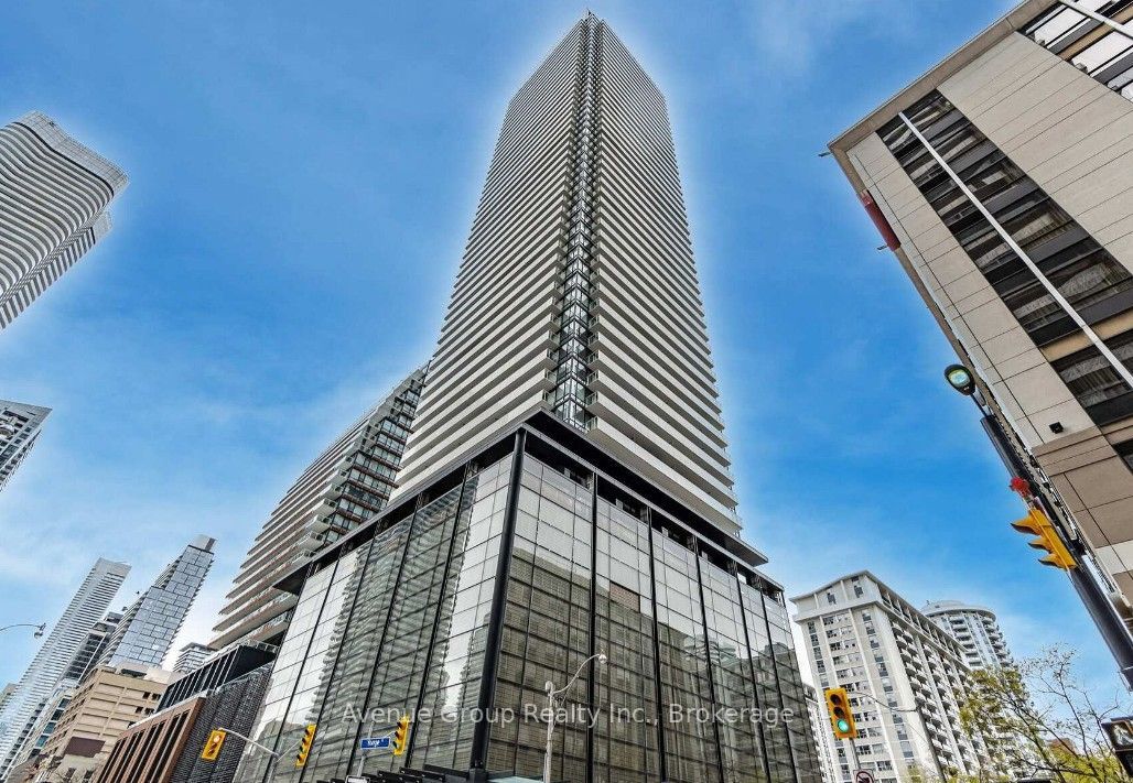501 Yonge St Street 2304, Toronto, ON M4Y 0G8