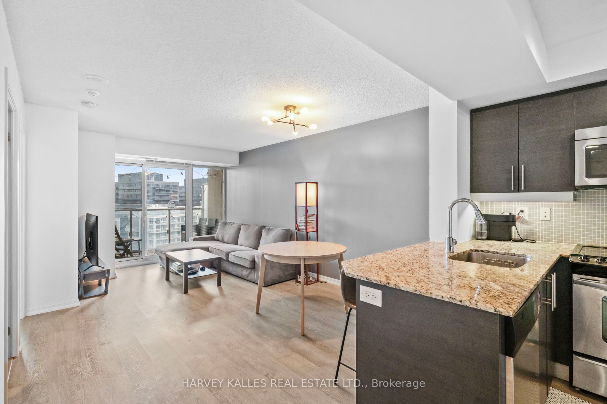 125 Western Battery Road 1316, Toronto, ON M6K 3R8