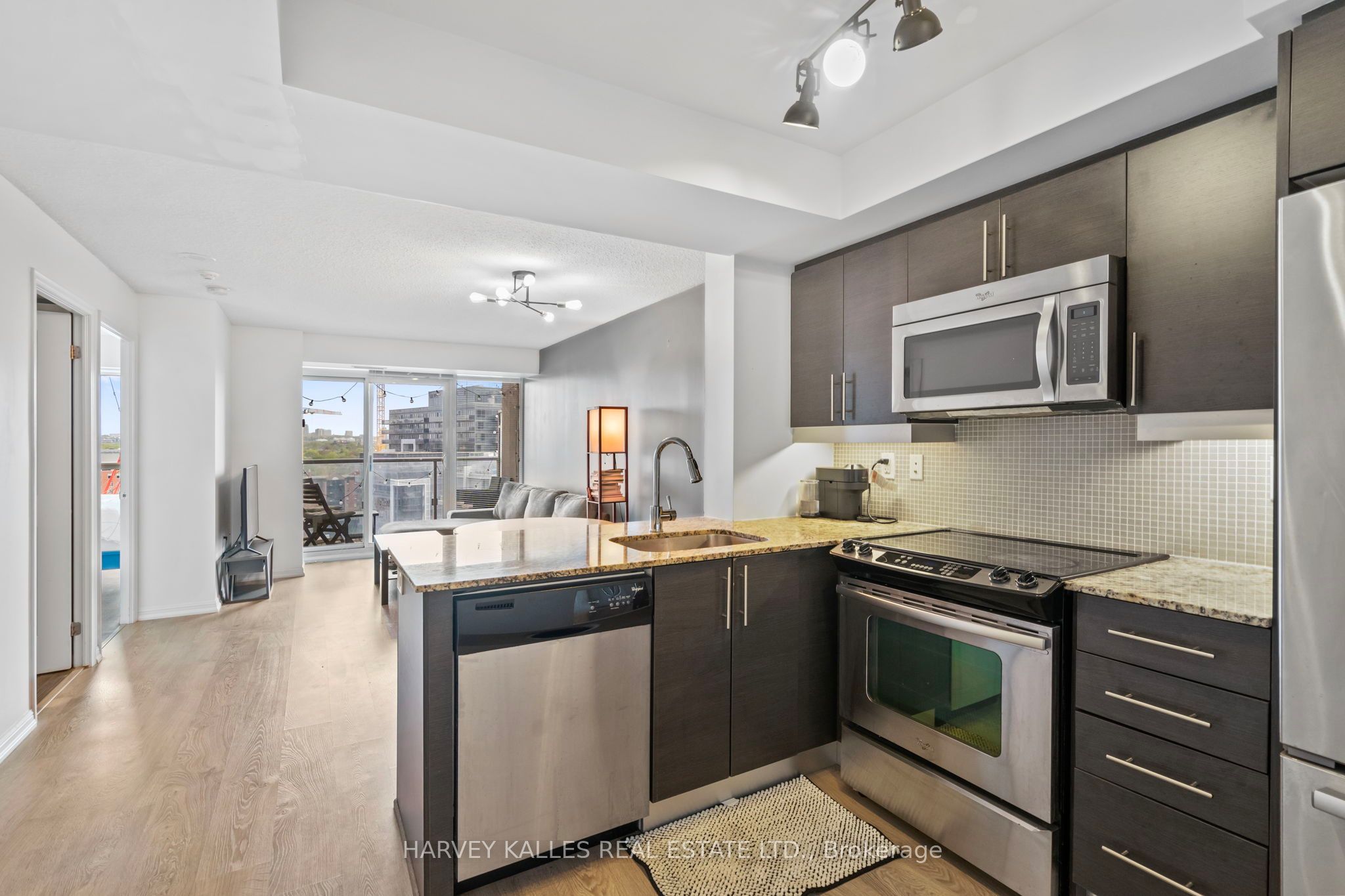 125 Western Battery Road 1316, Toronto, ON M6K 3R8 photo 3