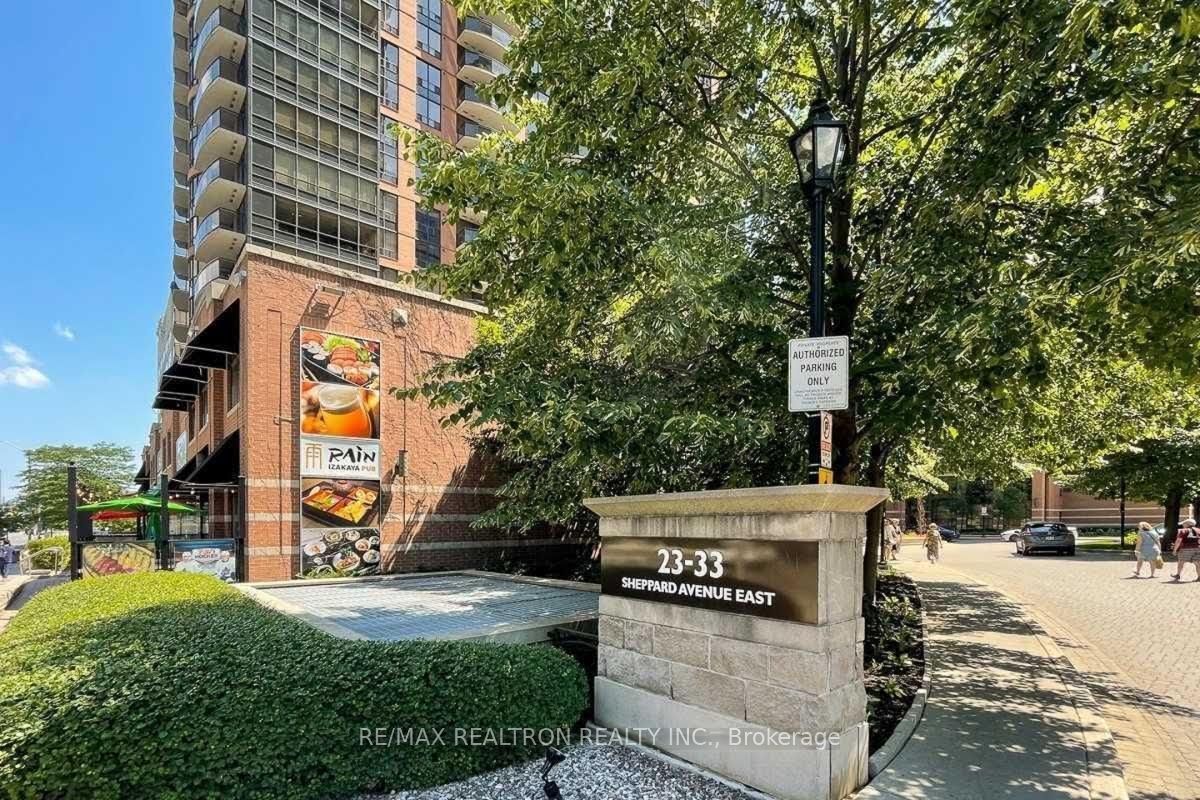 23 Sheppard Avenue E 1208, Toronto, ON M2N 0C8 photo 4