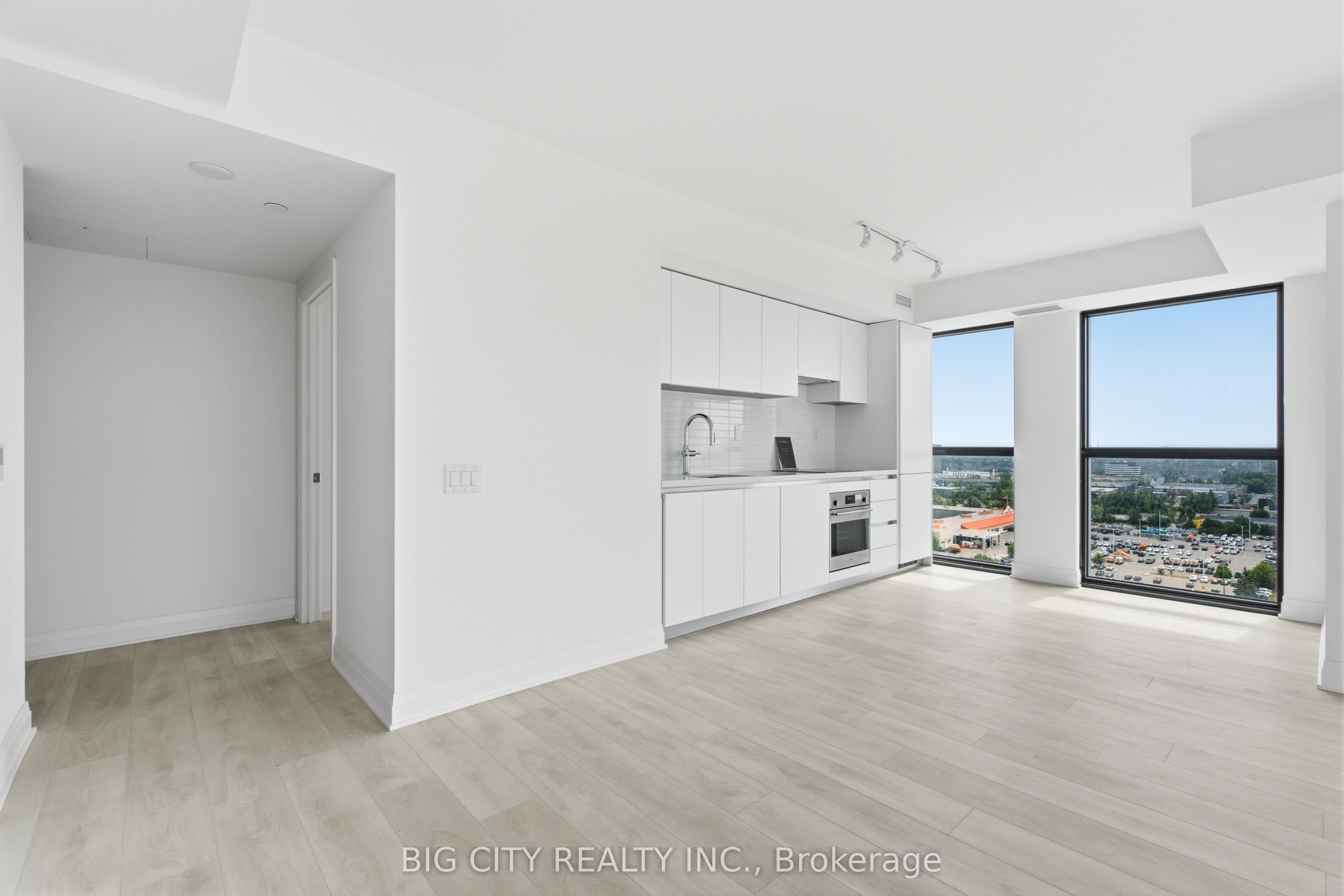 25 Frederick Todd Way 1502, Toronto, ON M4G 0C9 photo 4