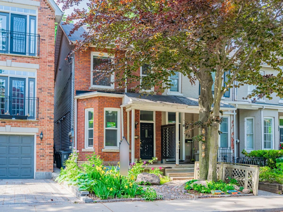 70 Macpherson Avenue Upper, Toronto, ON M5R 1W8