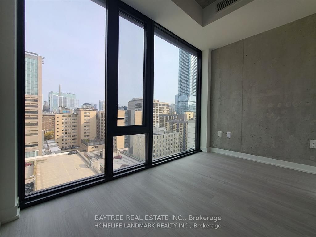 195 Mccaul Street 1308, Toronto, ON M5T 0E5 photo 2