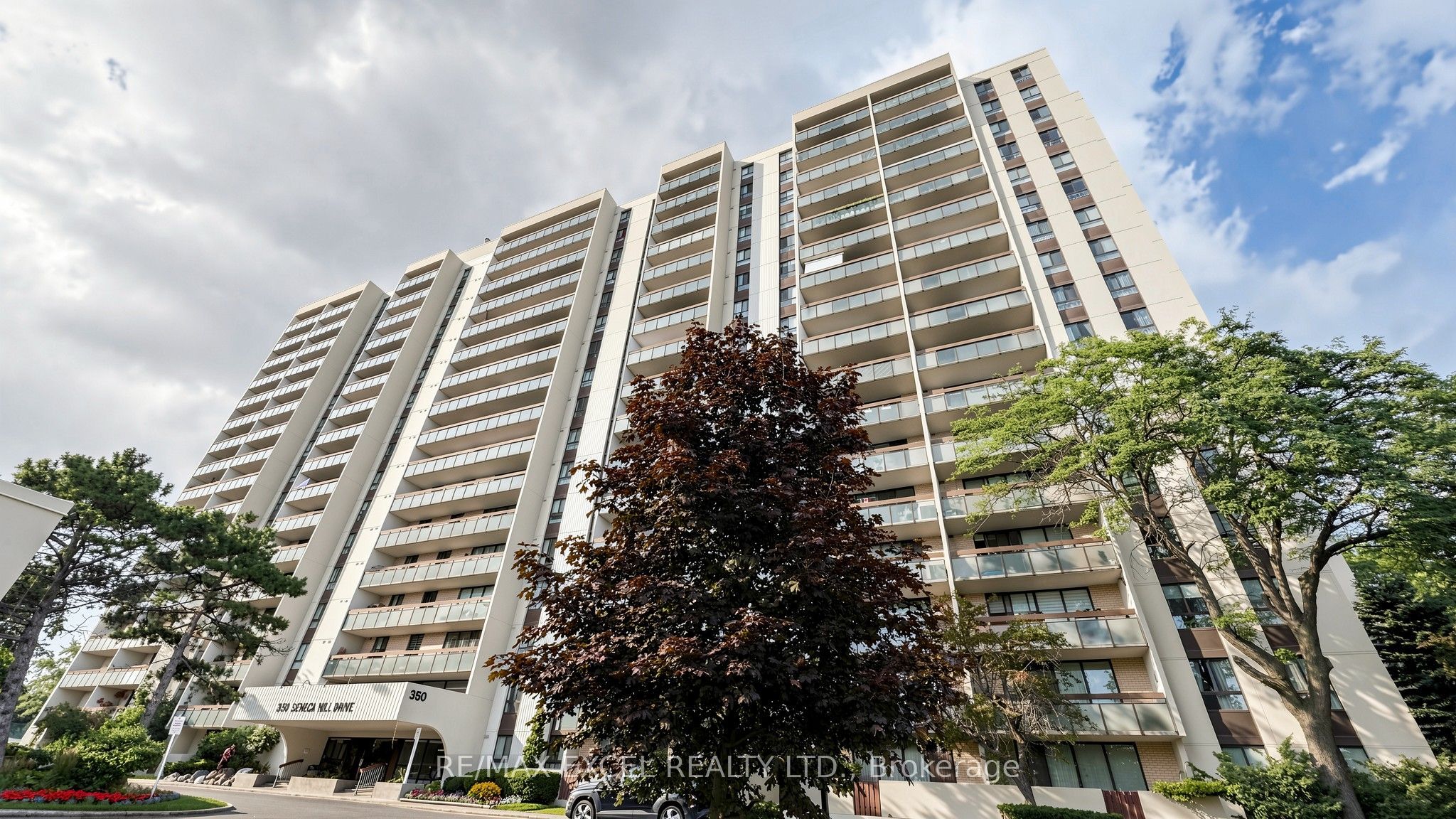 350 Seneca Hill Drive 1011, Toronto, ON M2J 4S7