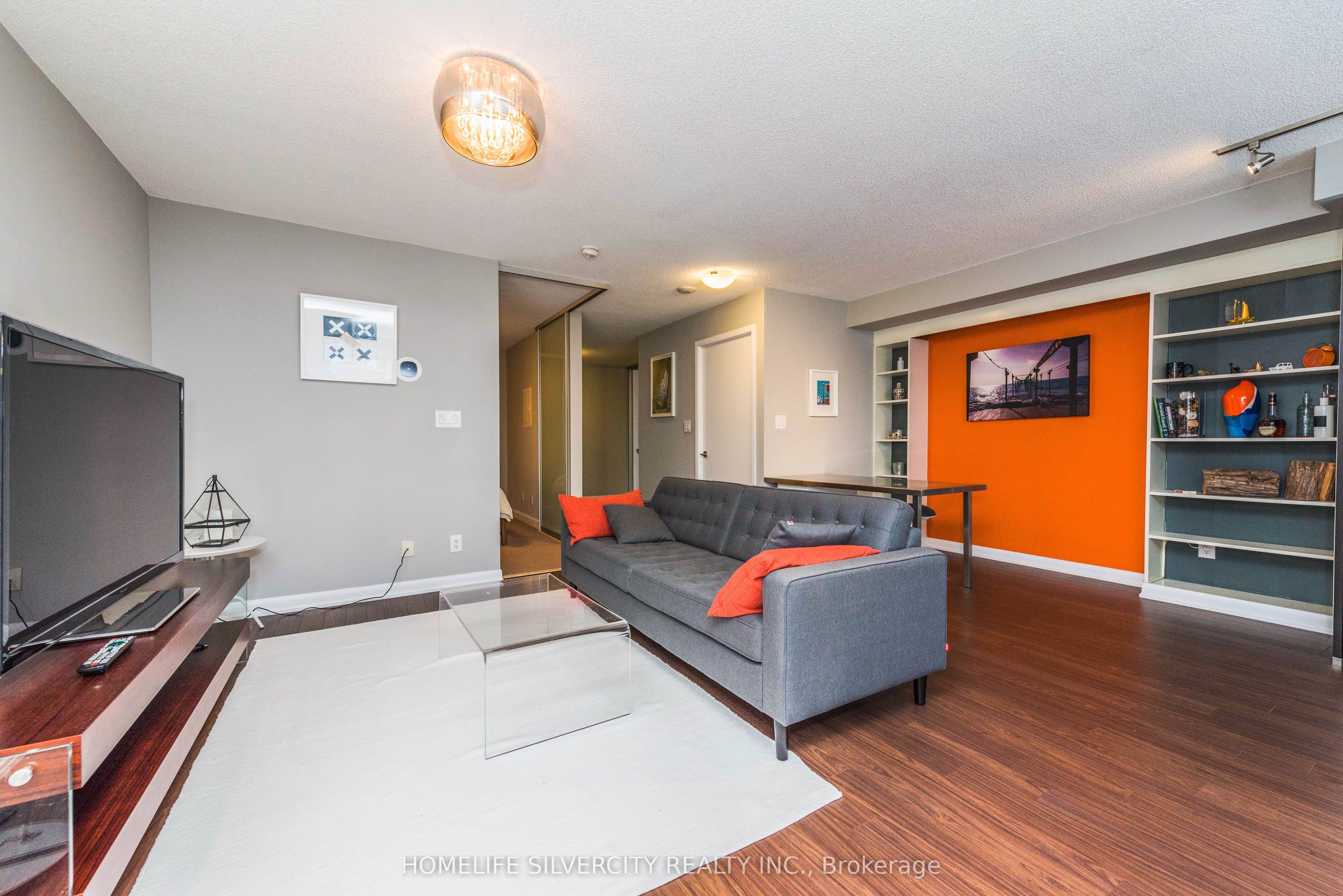205 Frederick Street 404, Toronto, ON M5A 4V3 photo 5